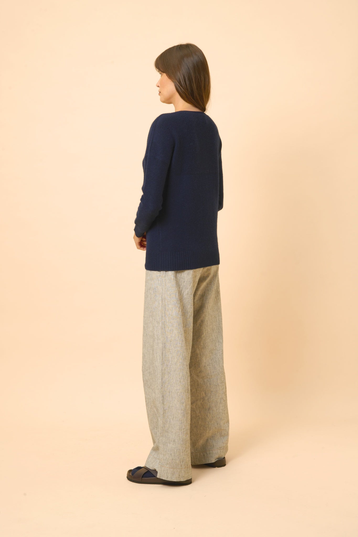 CASSIE v-neck sweater navy