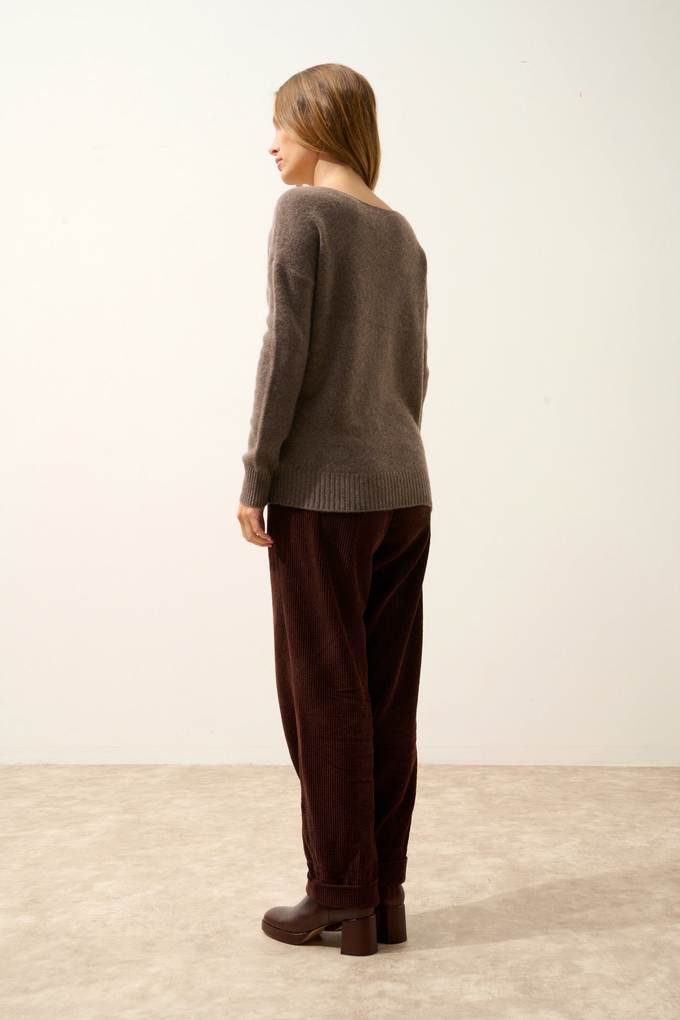 CASSIE pull col v taupe chiné