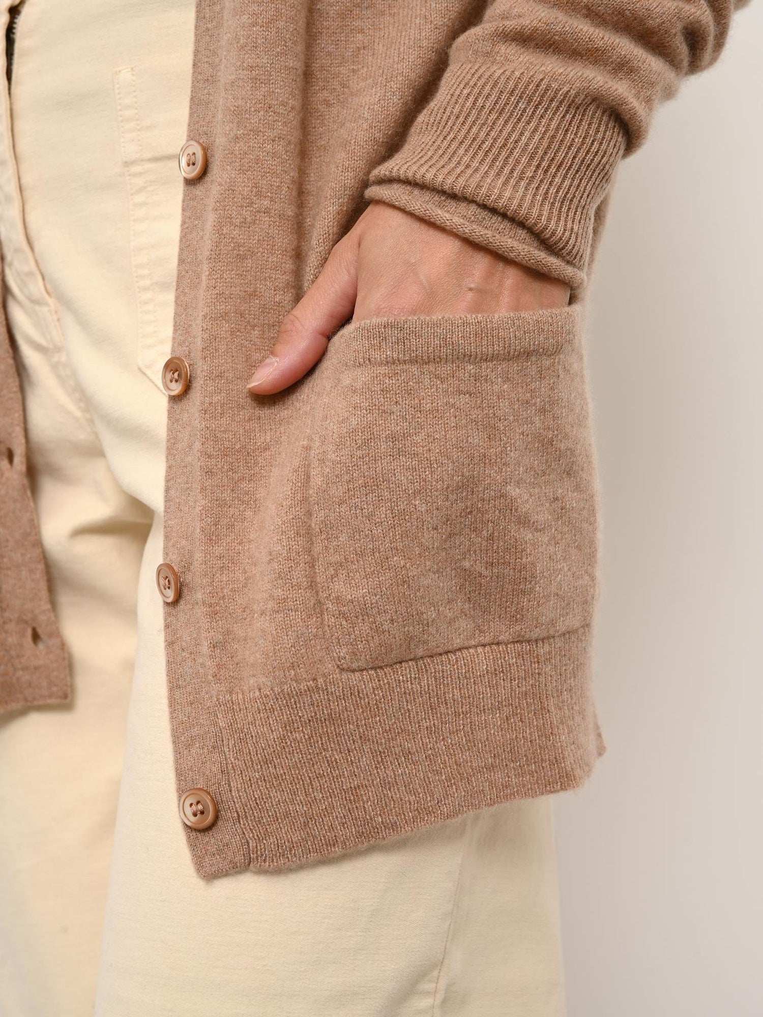 CHELSEA cardigan col v camel chiné