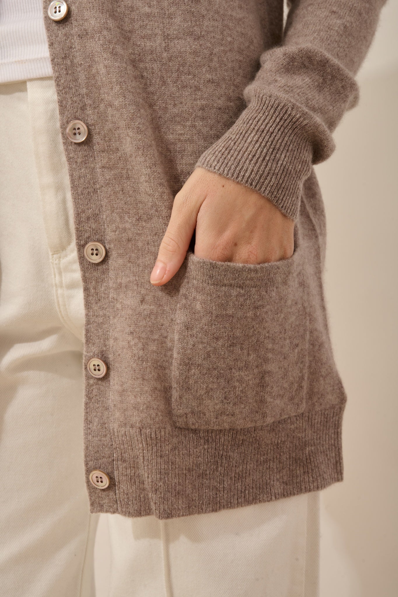 CHELSEA cardigan col v caribou chiné