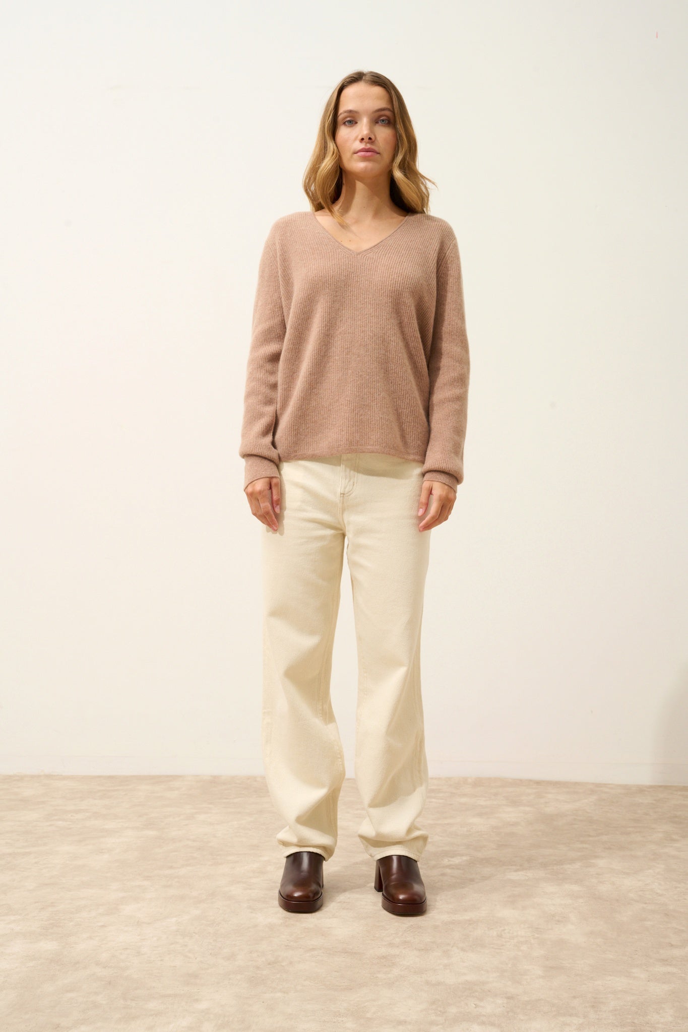 CIELORA pull col v camel chiné