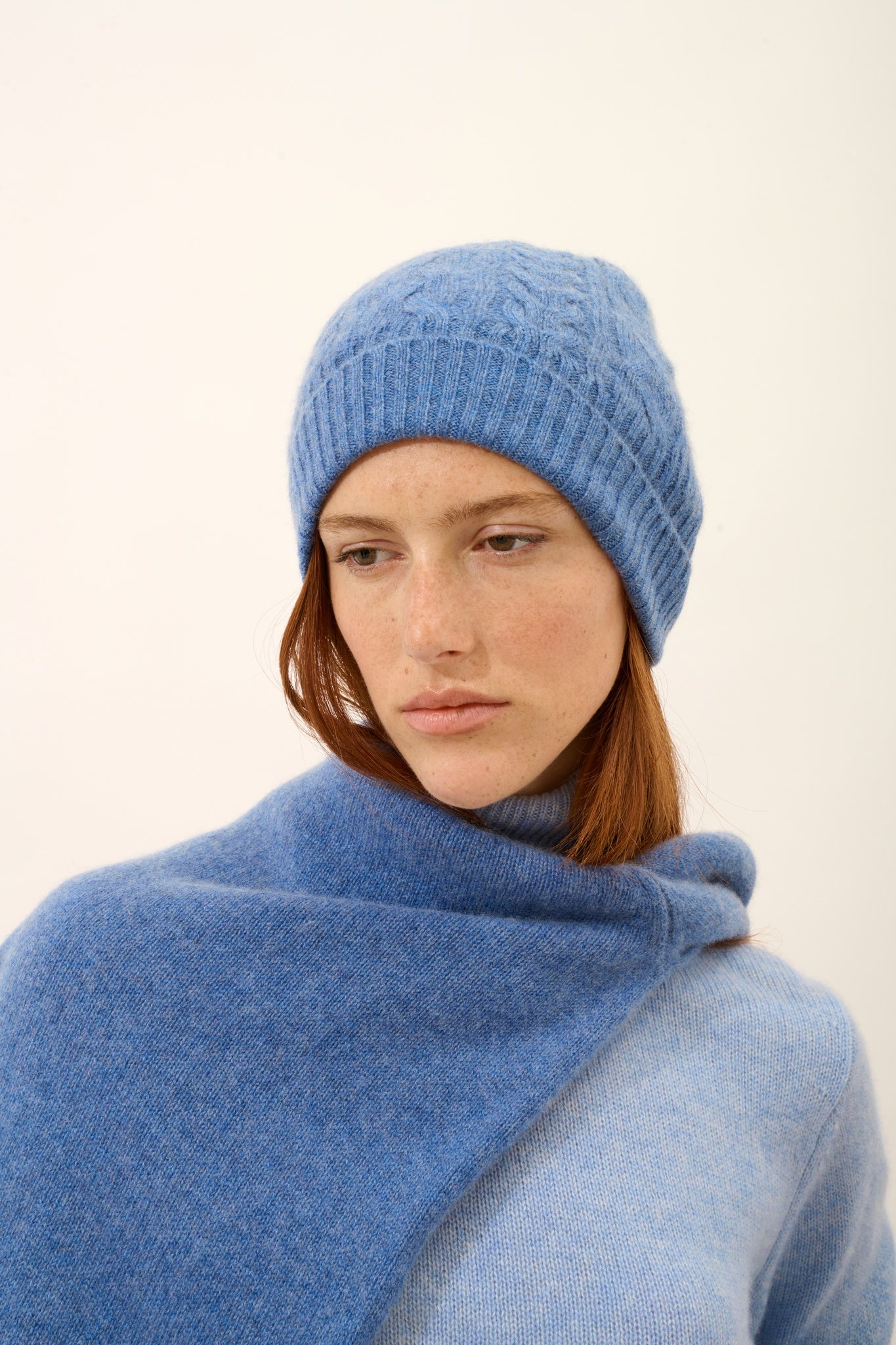 CLEO bonnet 4 fils bleu denim