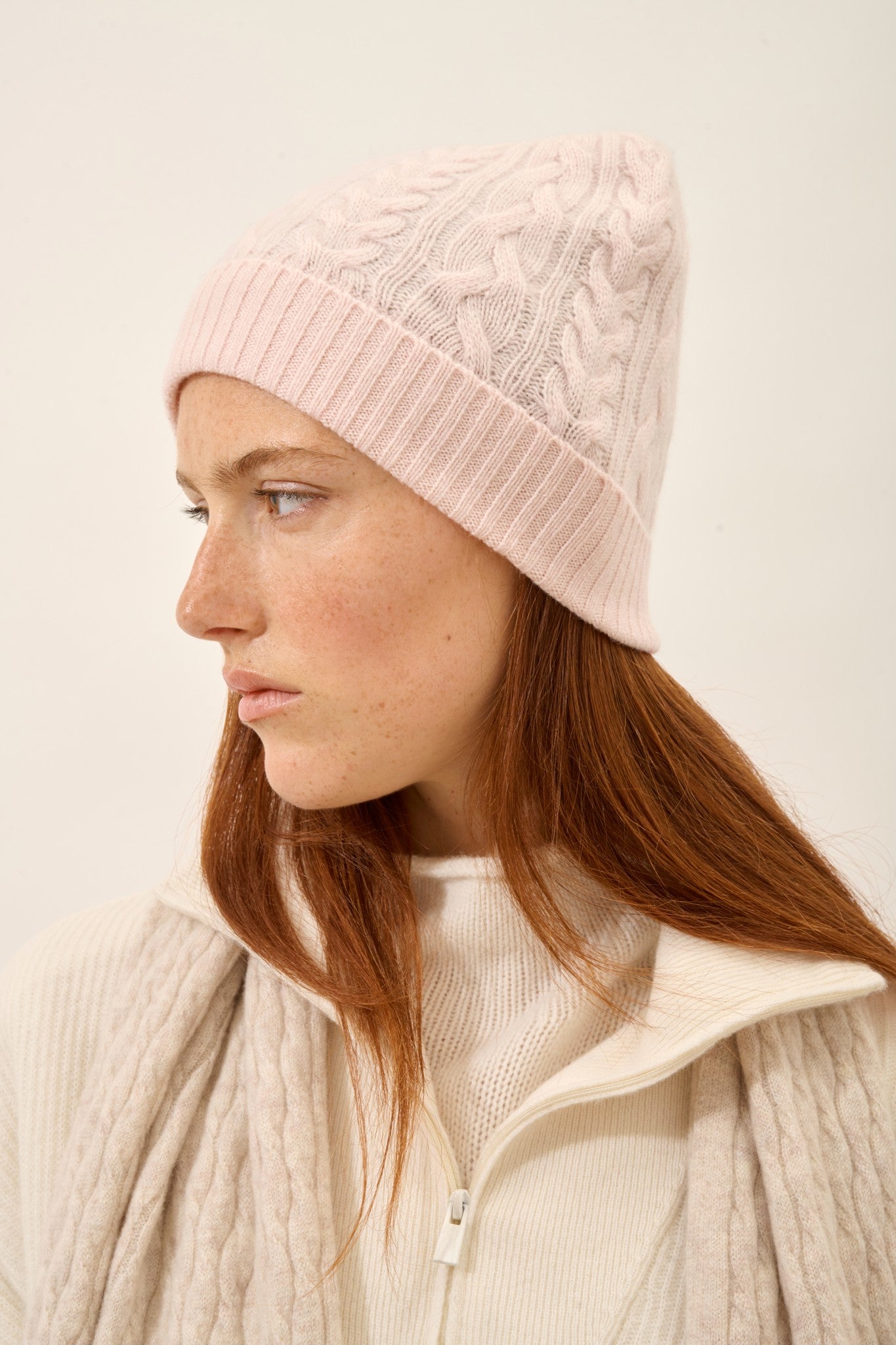 cleo bonnet 4 fils poudre 100% cachemire