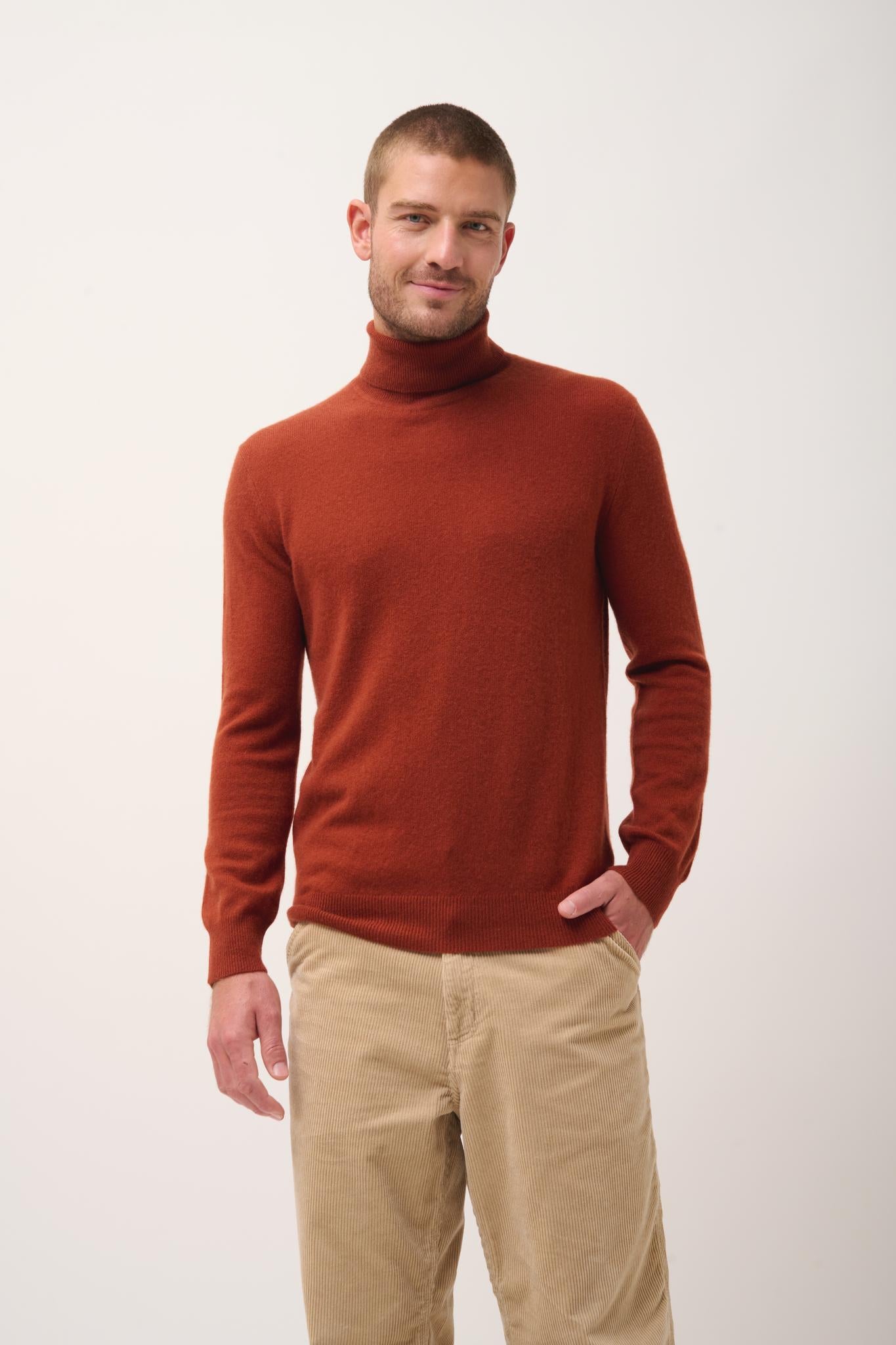 CONNOR pull col roulé écureuil