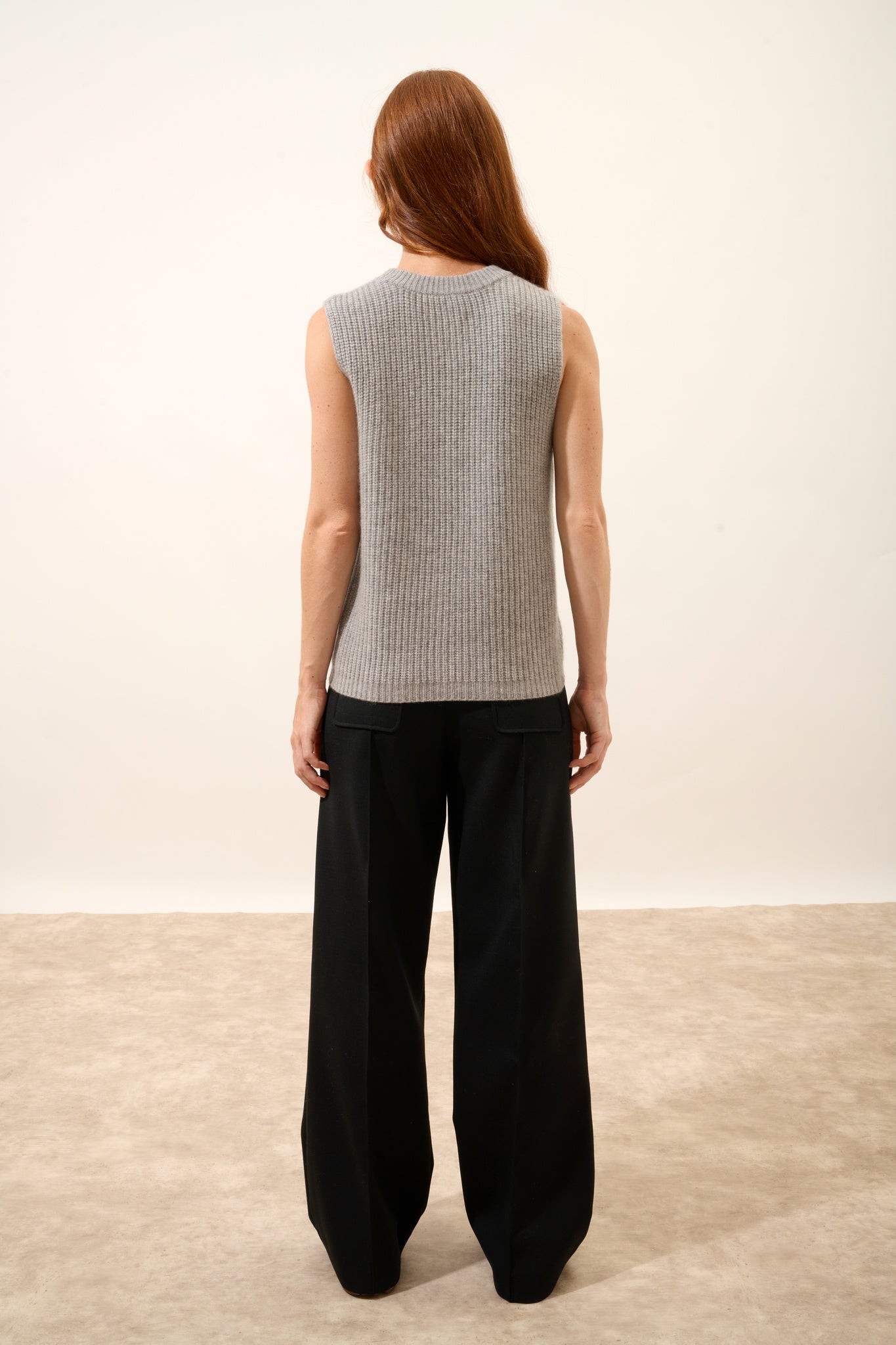 DAMPA round neck tank top in heathered mouse gray