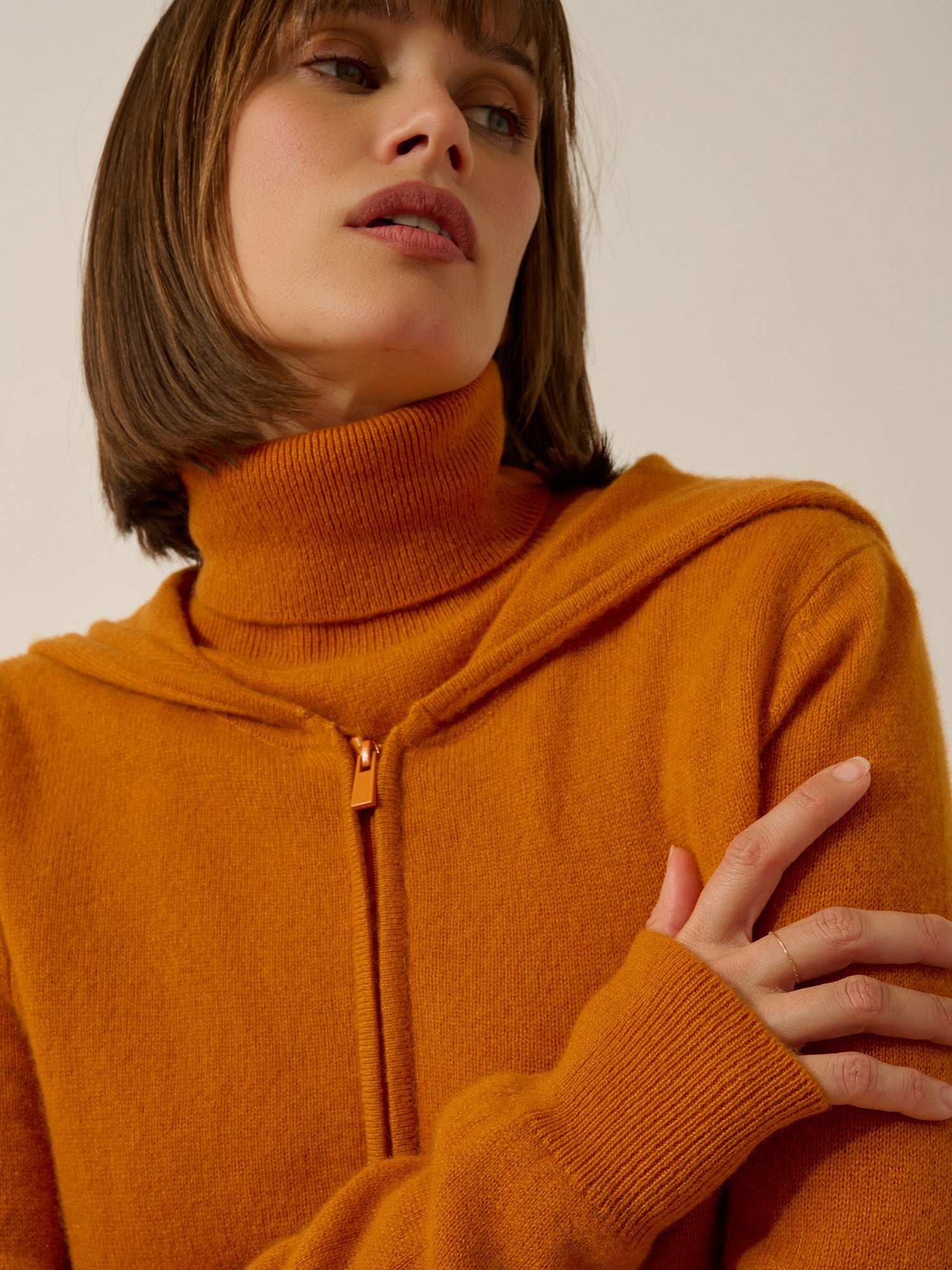 debbie gilet zippé capuche ocre