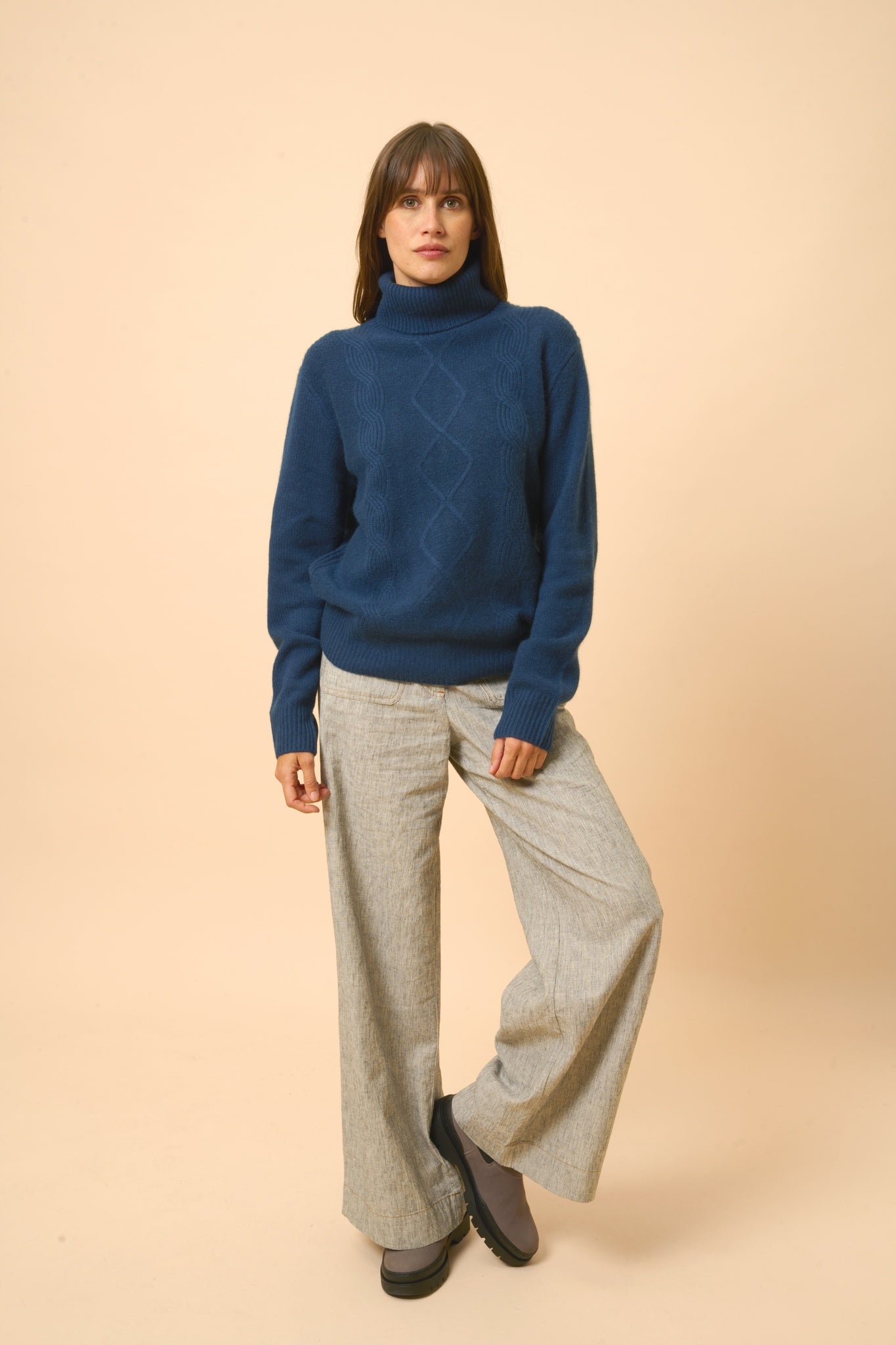 DOLMA pull col roulé bleu pétrole