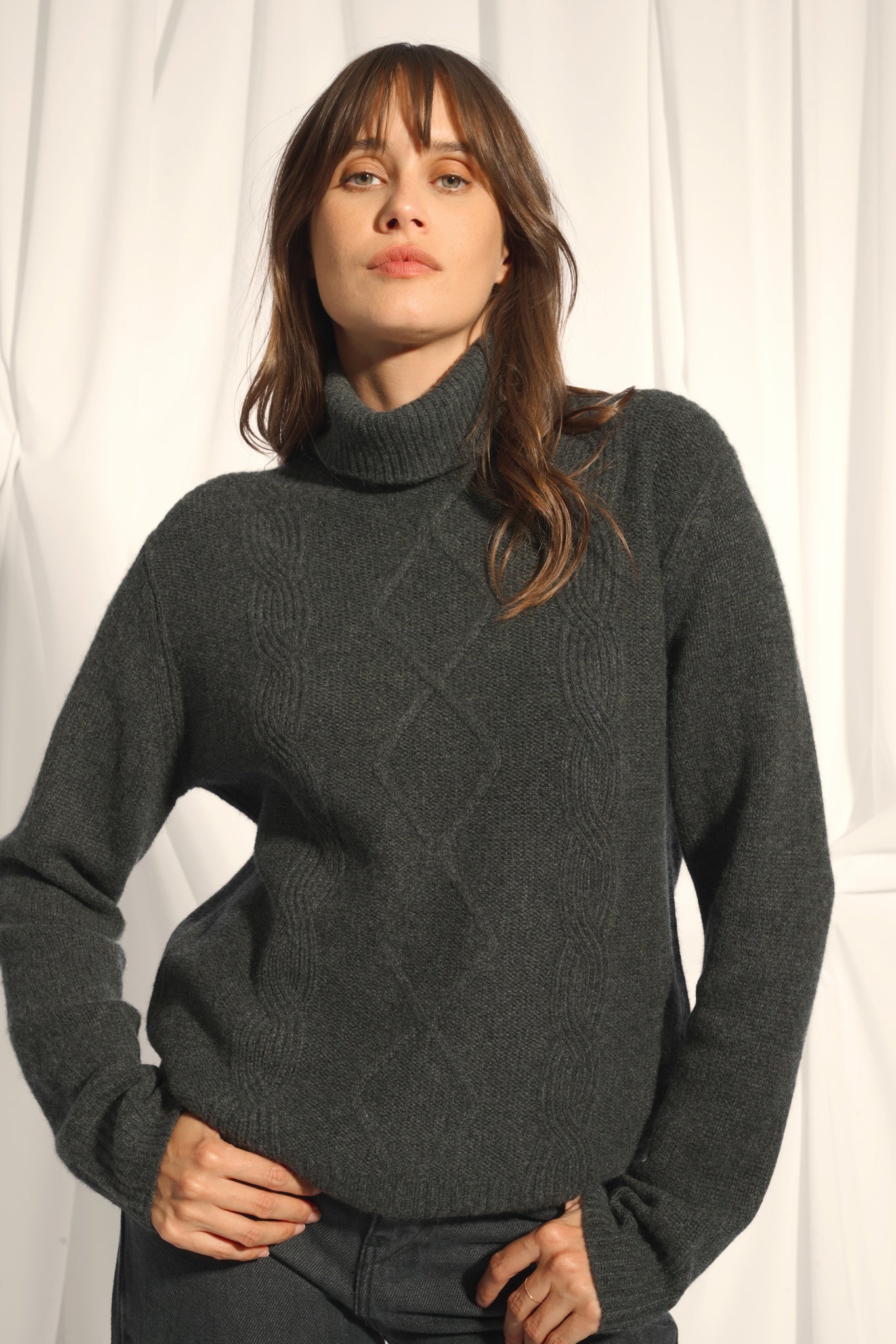 DOLMA pull col roulé carbone chiné