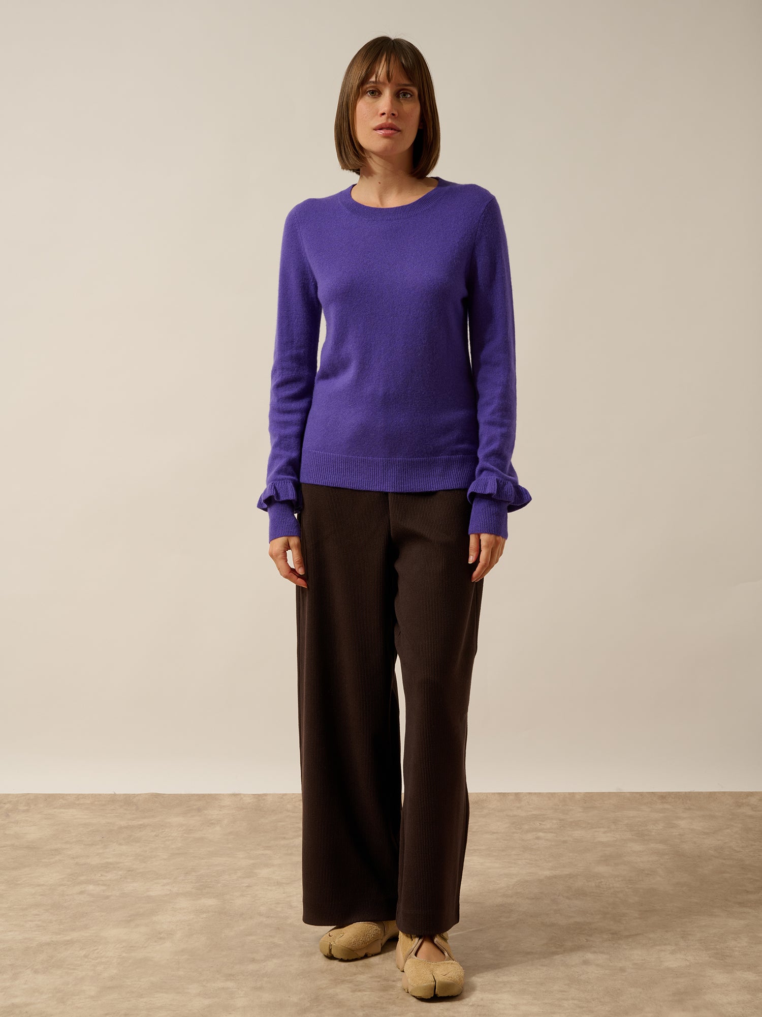 ELAREA pull col rond volants poignets améthyste