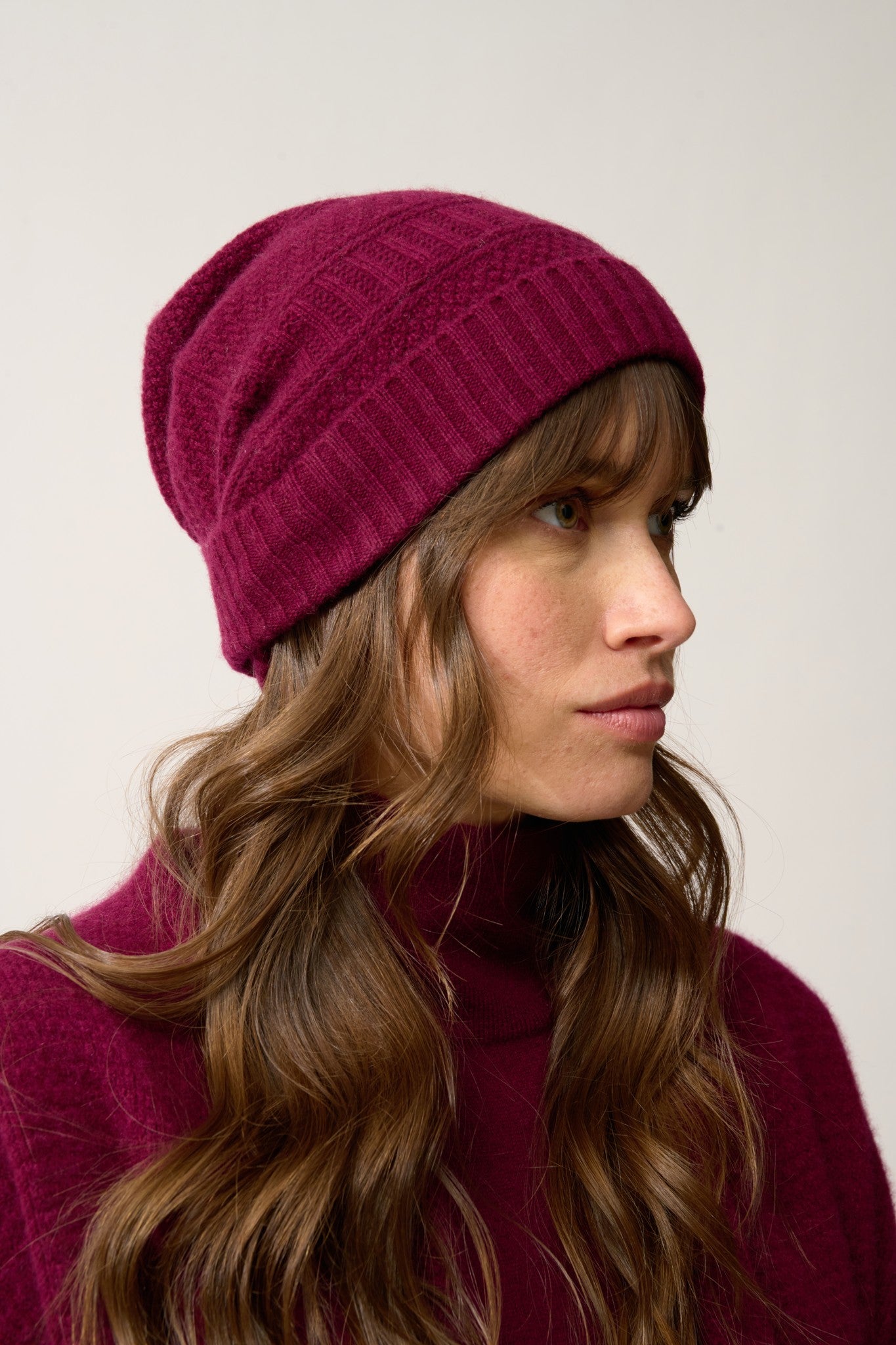 ember bonnet 4 fils bordeaux 100% cachemire