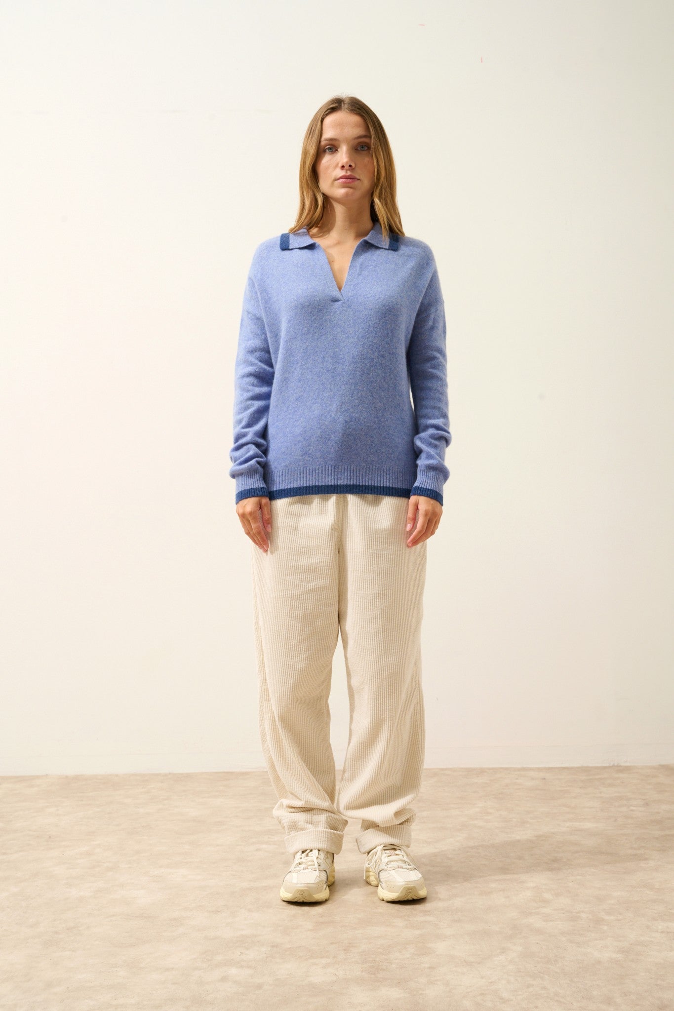 éoliane polo col v croisé bi-color sky chiné/ocean chiné 100% cachemire