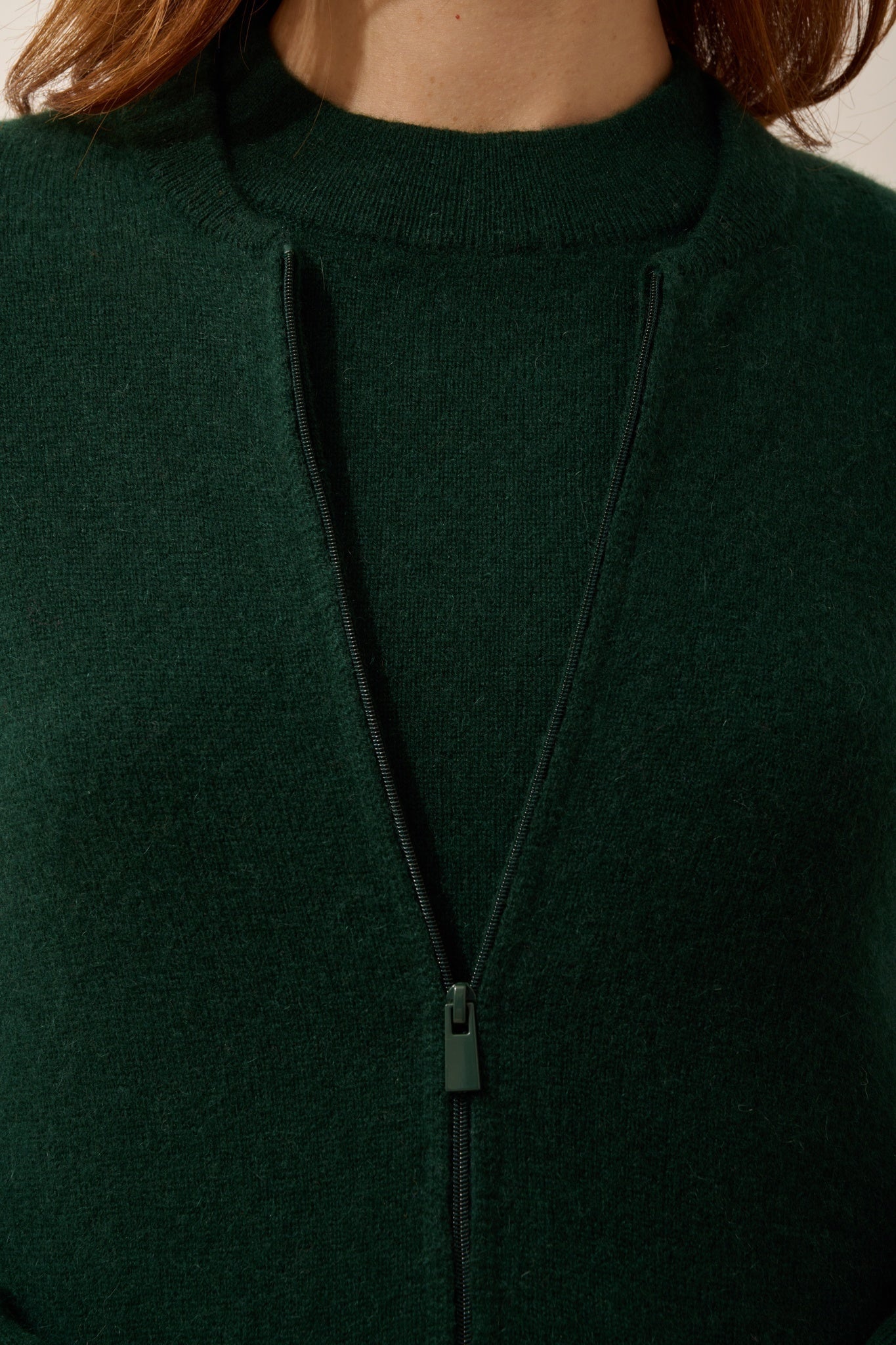 ERVIE zip-up cardigan with mandarin collar in cypress green