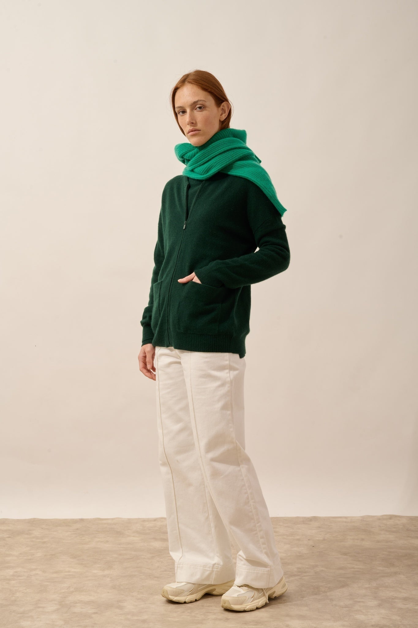 ERVIE zip-up cardigan with mandarin collar in cypress green