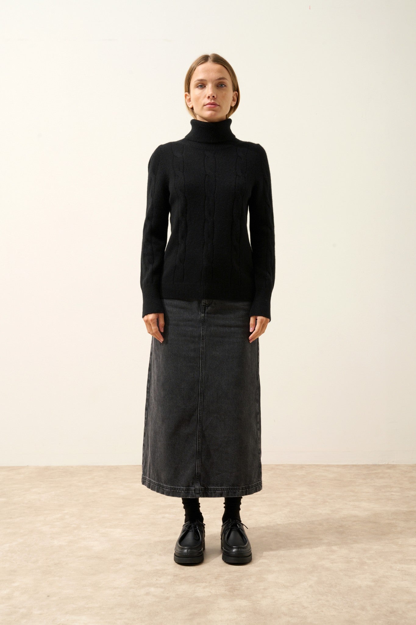 estelle pull col roulé noir 100% cachemire