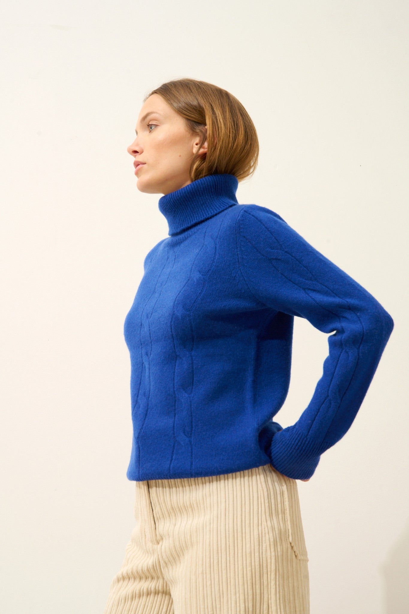 estelle pull col roulé outremer 100% cachemire