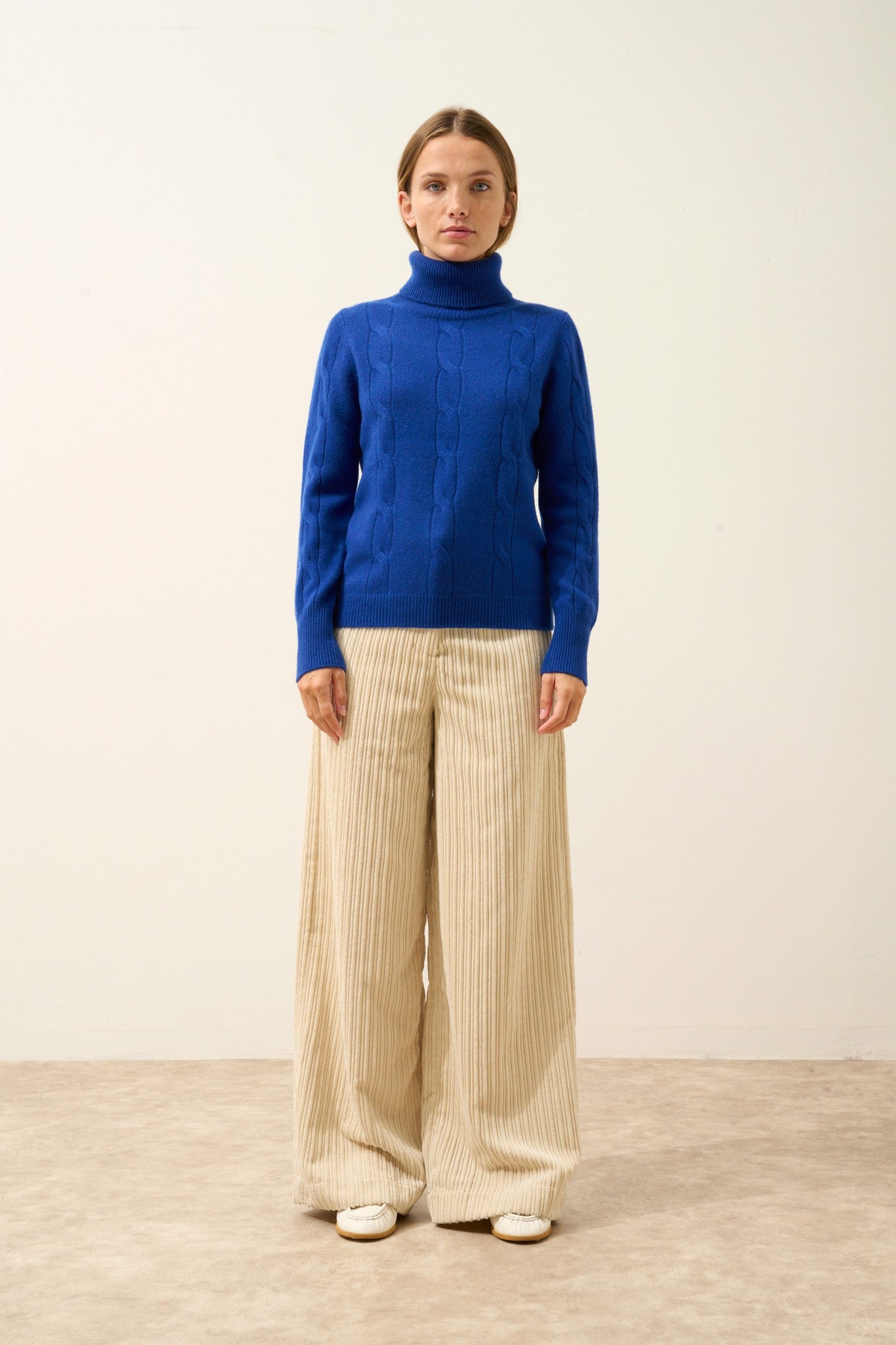 estelle pull col roulé outremer 100% cachemire