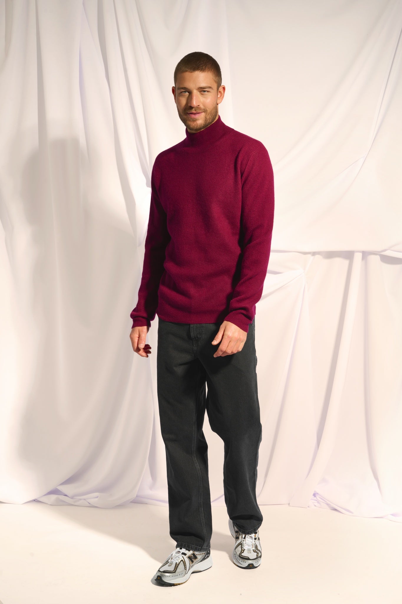 EVA pull col montant bordeaux