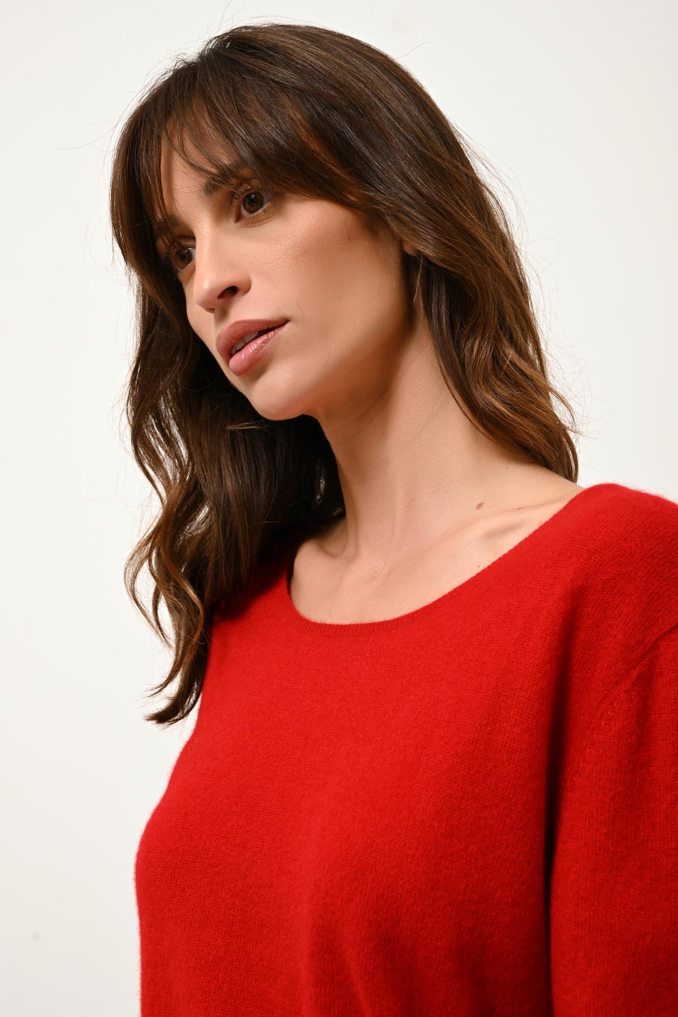 FIONA red boat-neck sweater