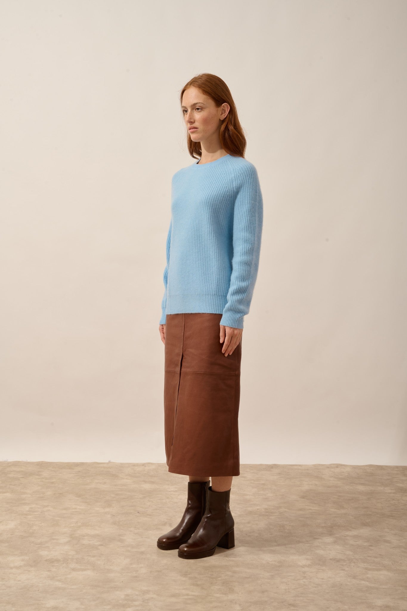 frio pull col rond 4 fils bleu inca