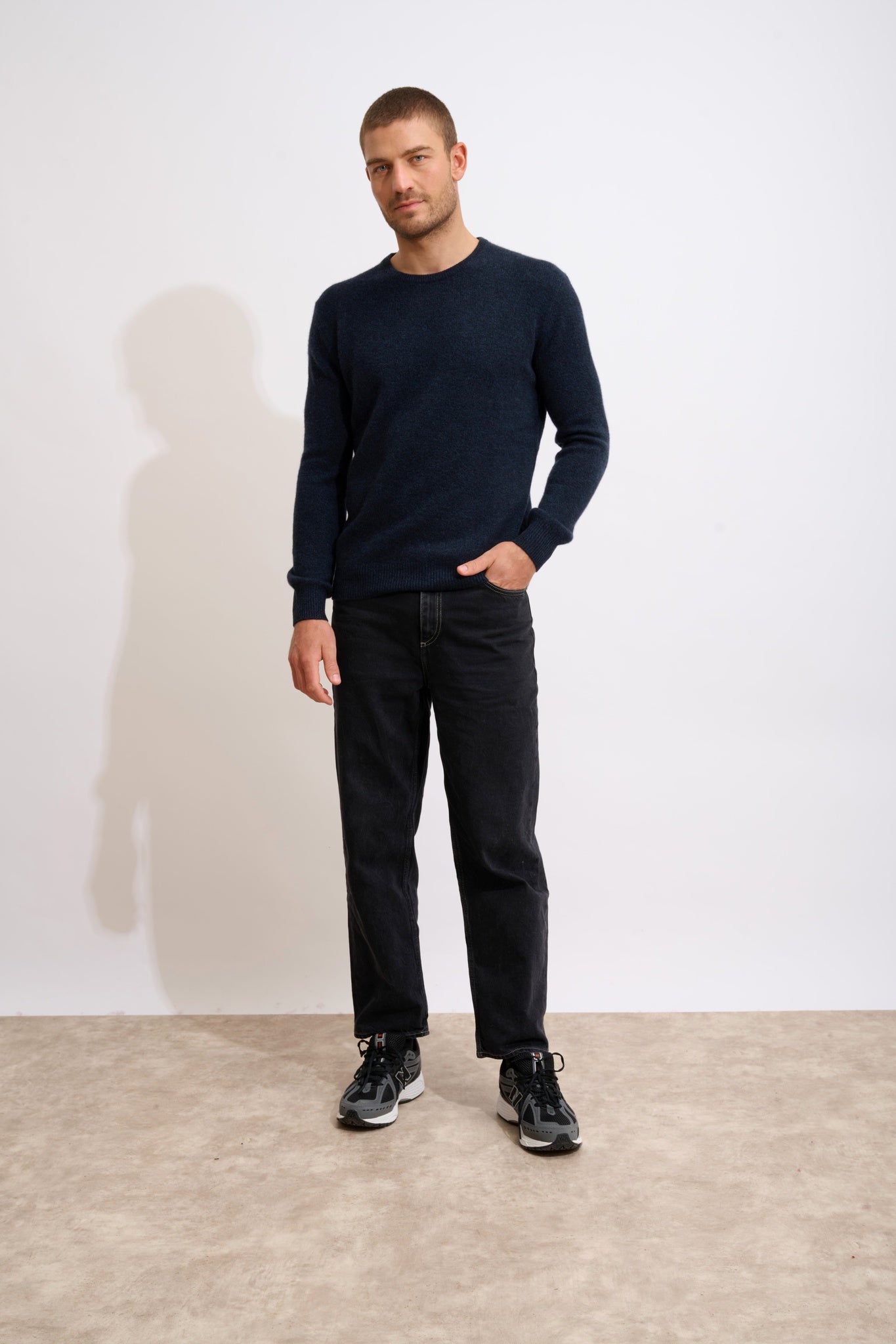 GABIN round neck sweater, 4-ply caviar knit