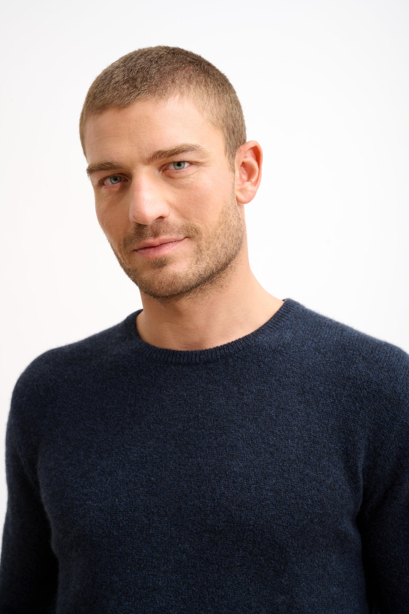 GABIN pull col rond 4 fils caviar