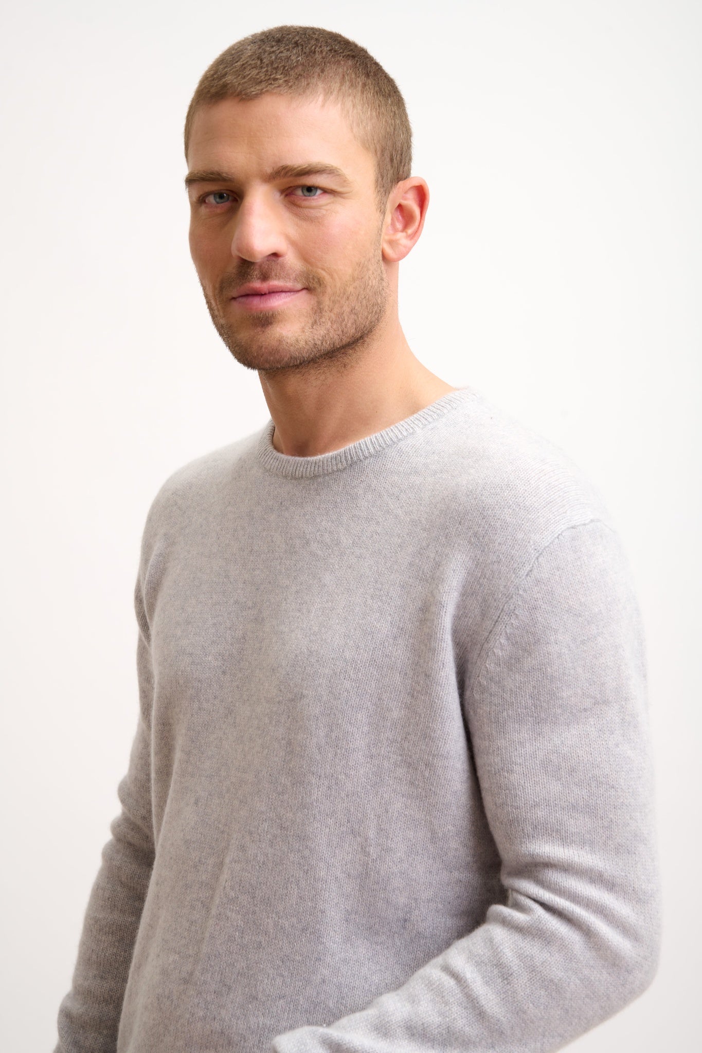 GABIN round neck sweater, 4-ply light gray heather