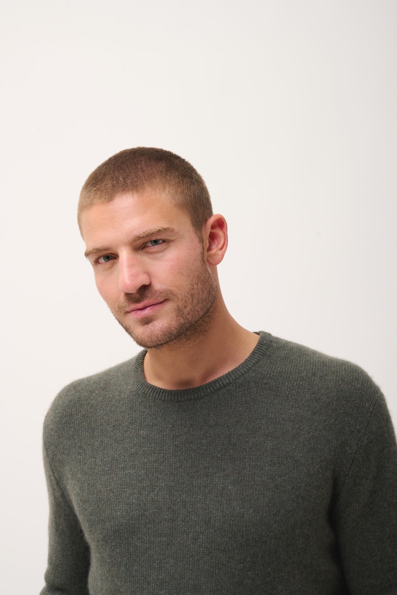 GABIN round-neck sweater khaki mottled