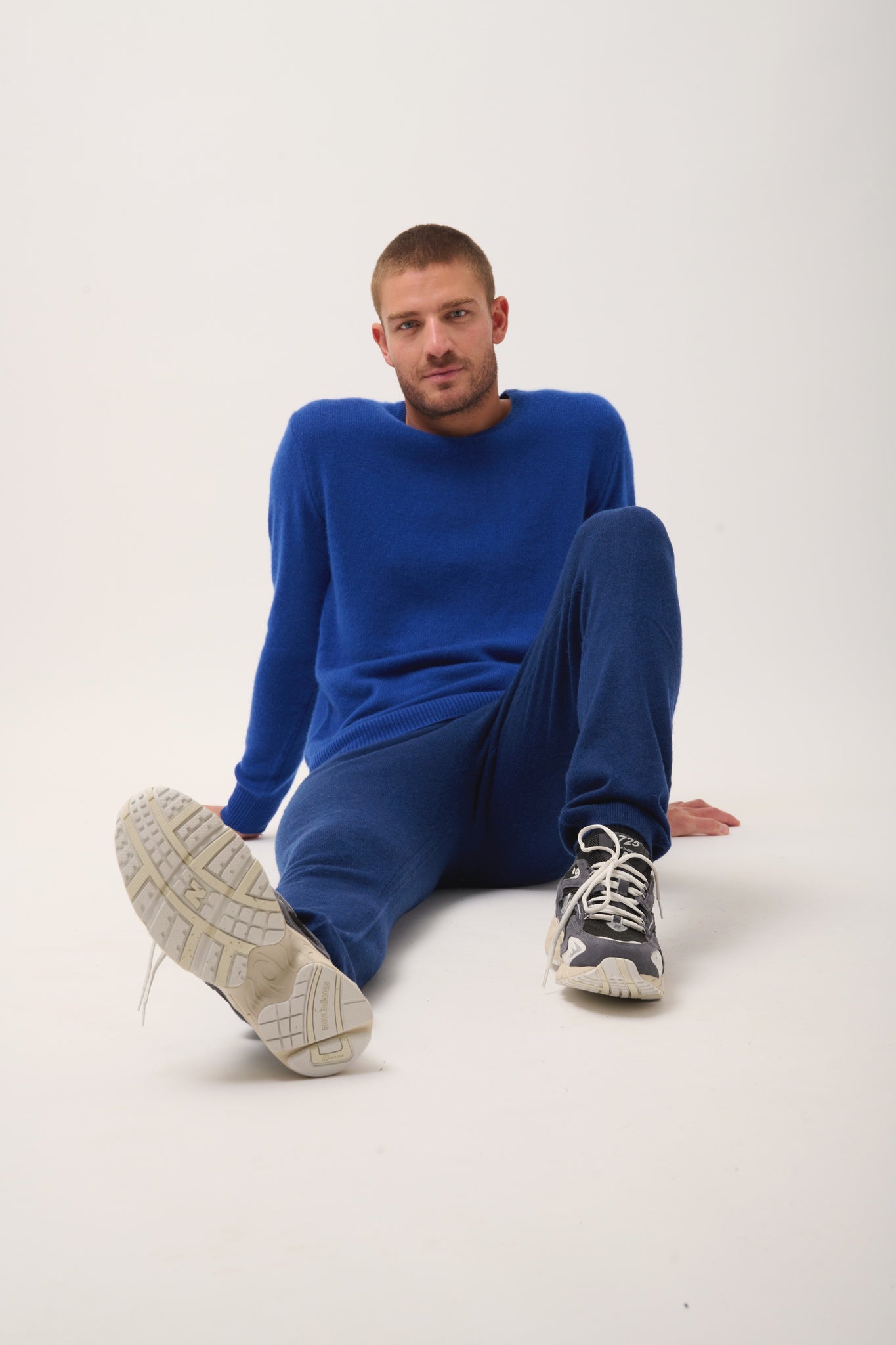 GABIN ultramarine round-neck sweater