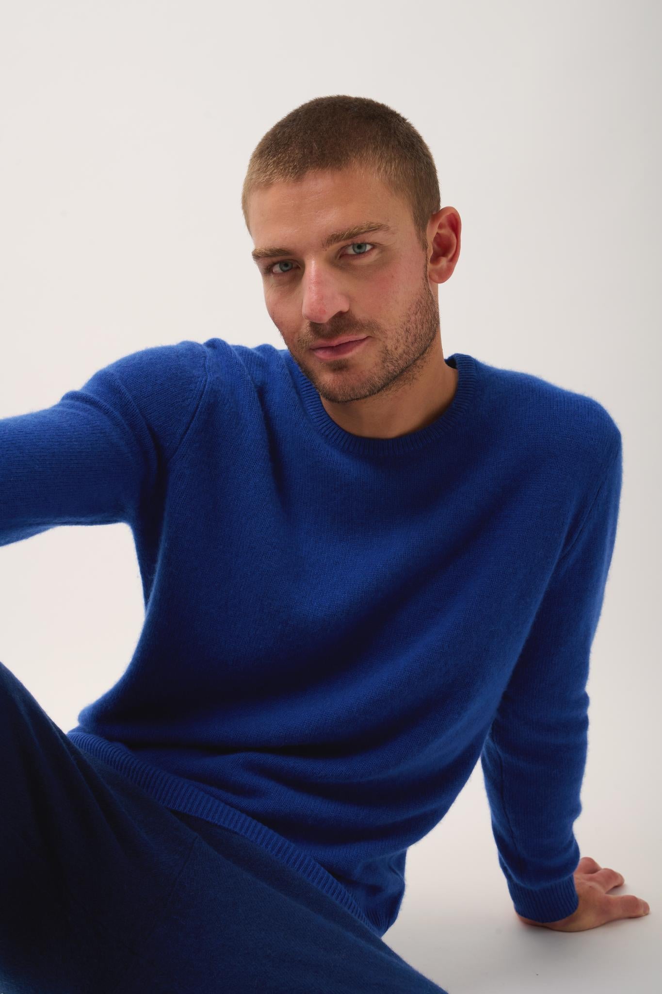 GABIN ultramarine round-neck sweater