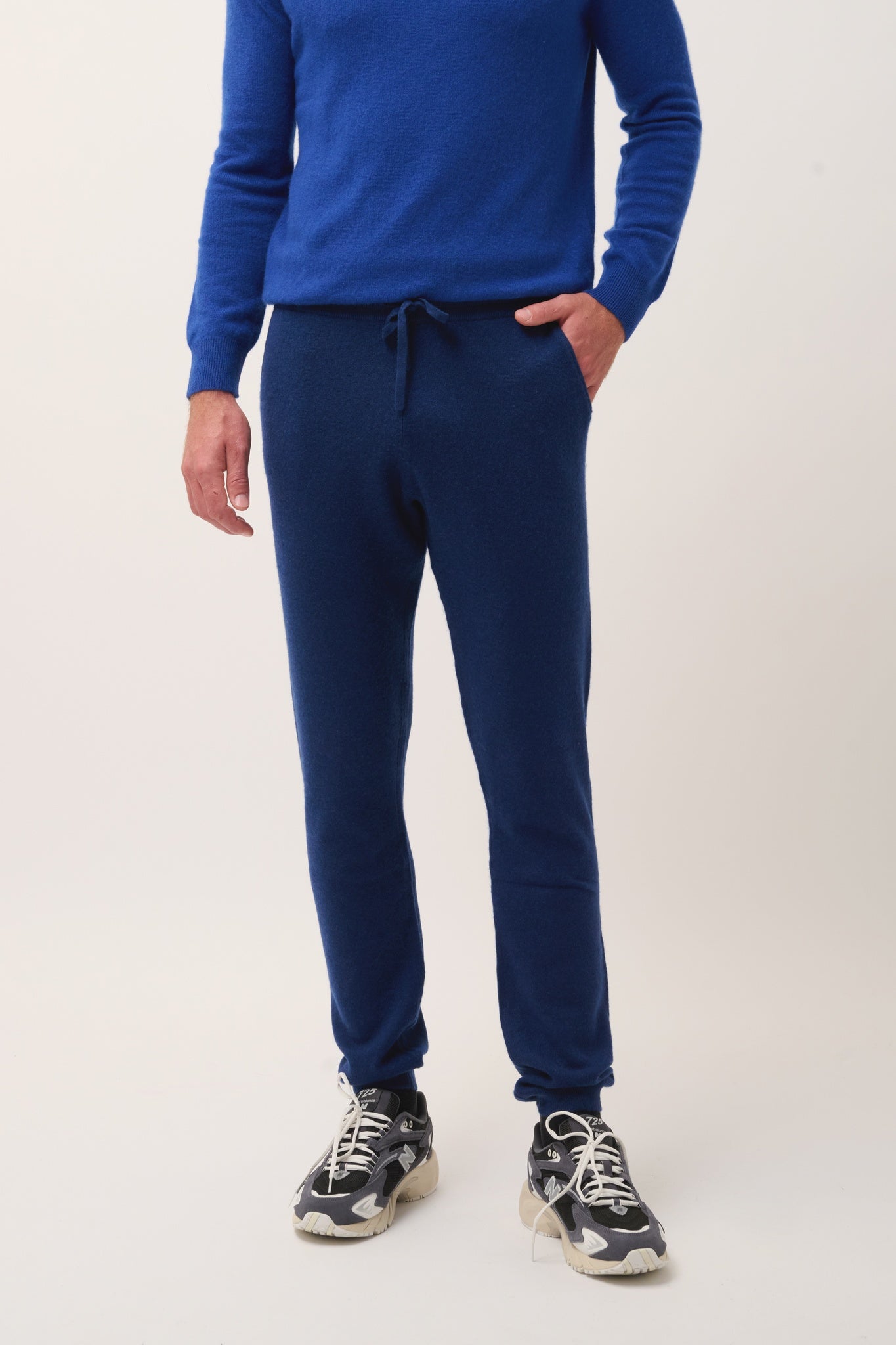 GARETH jogging minuit