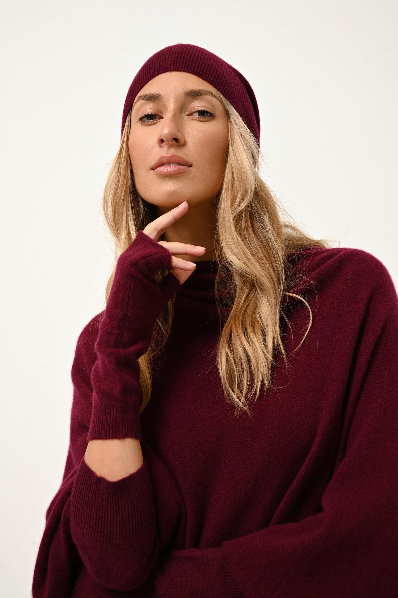 GINGER burgundy bonnet