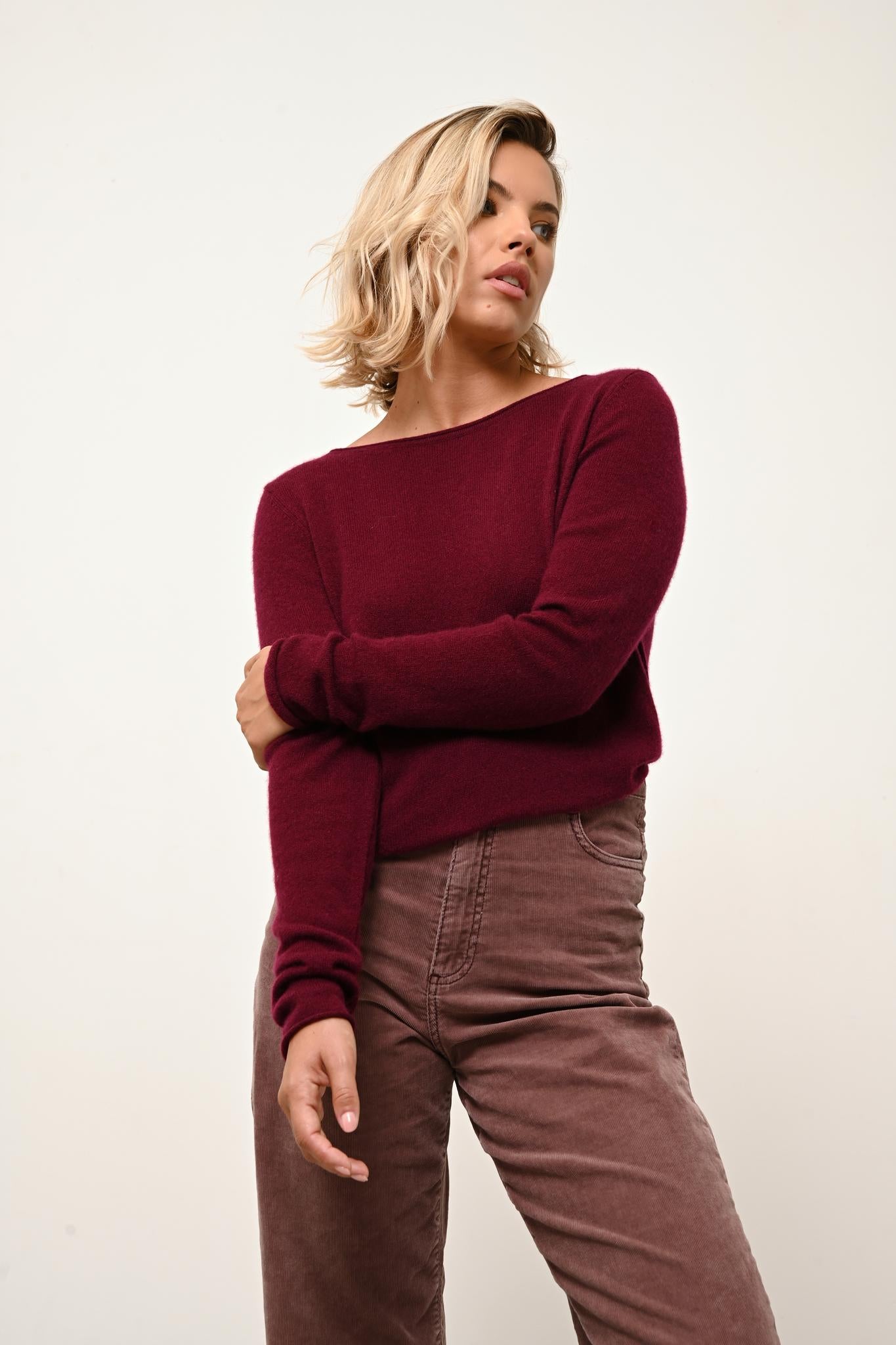 GRACE burgundy boat-neck sweater