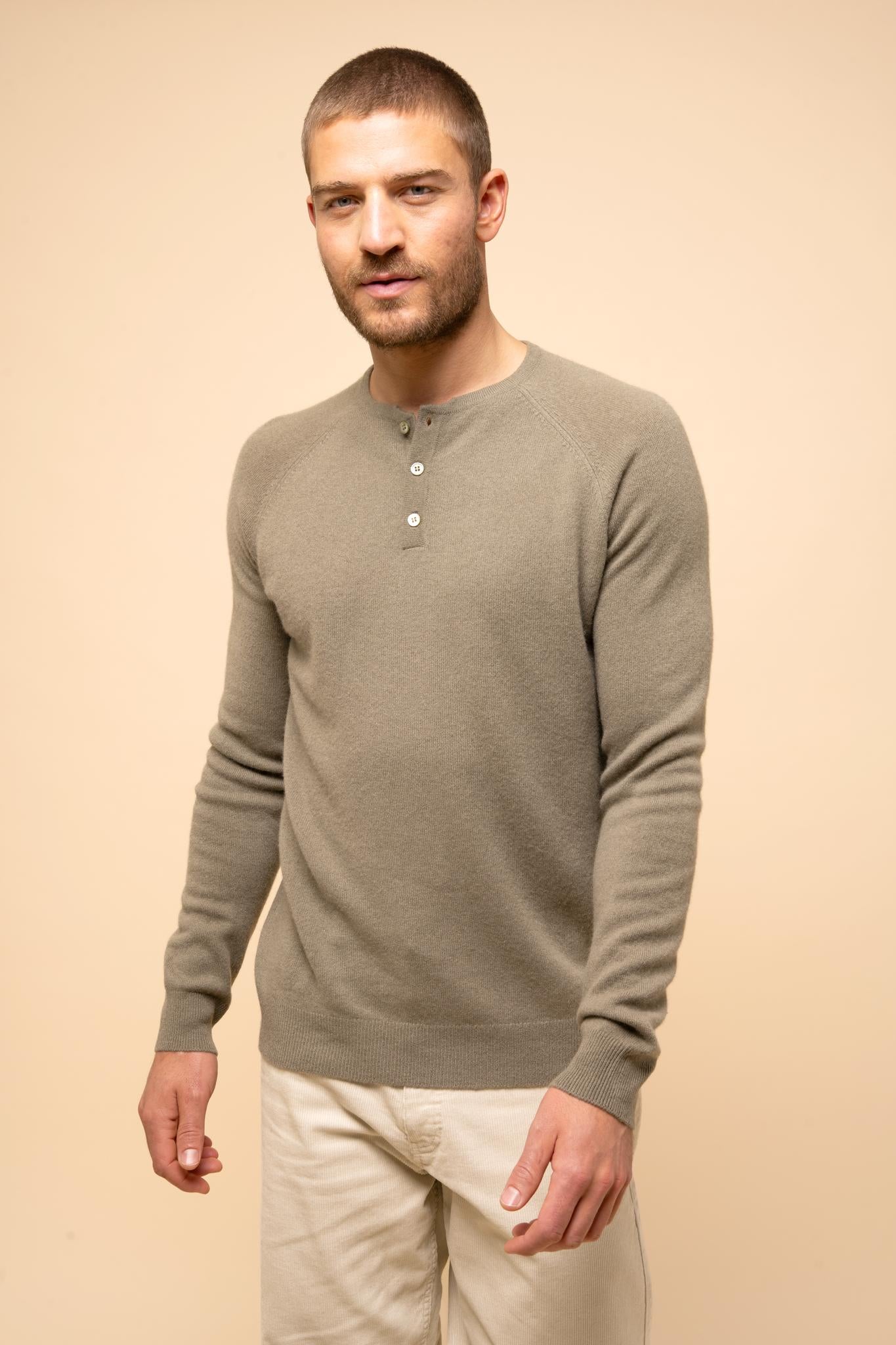 GUZMAN army turtleneck sweater