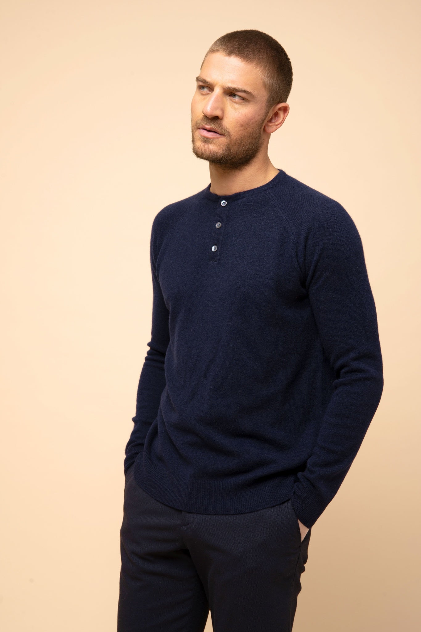 GUZMAN pull col tunisien navy