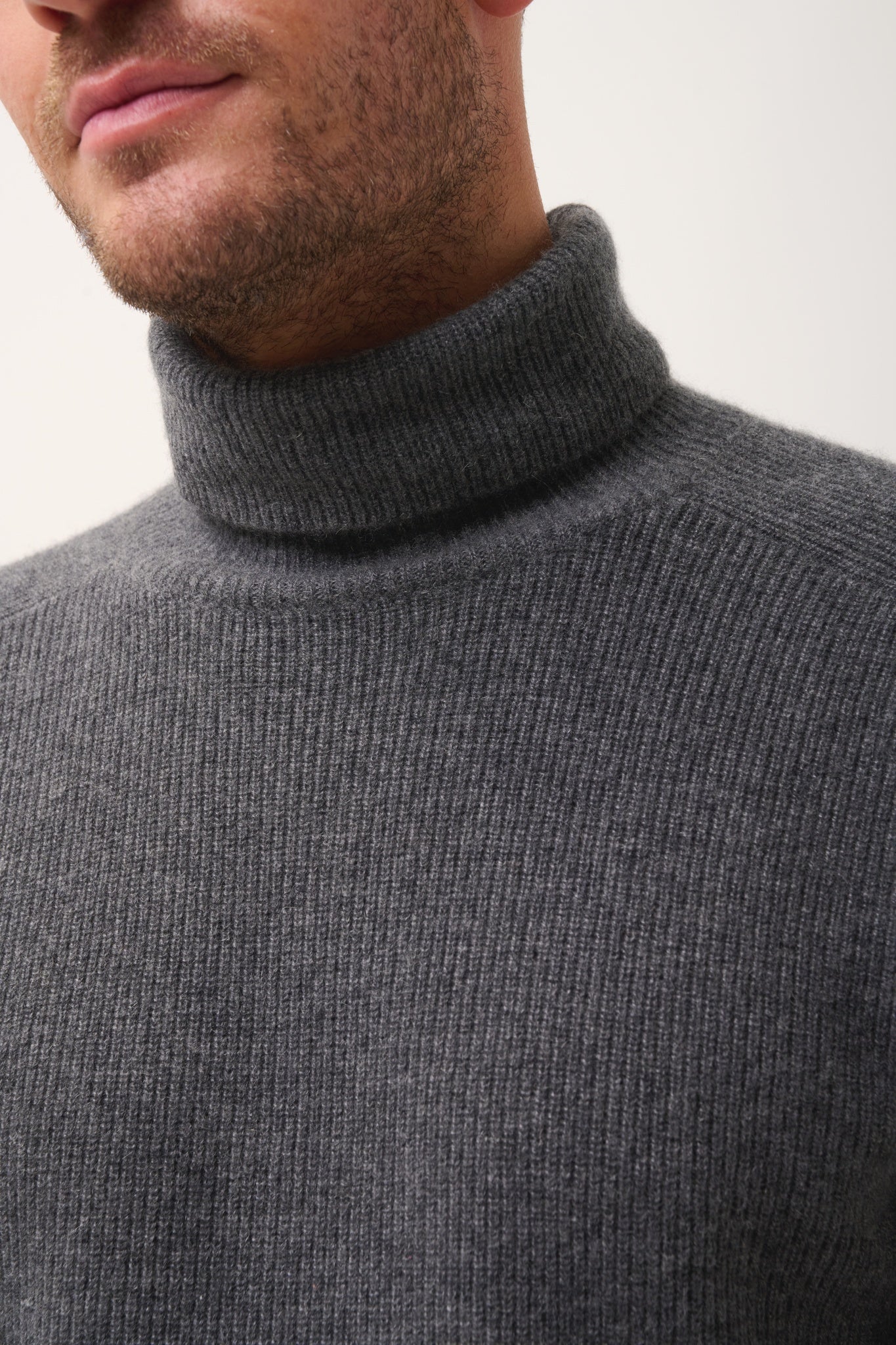 GYALWA turtleneck sweater anthracite mottled