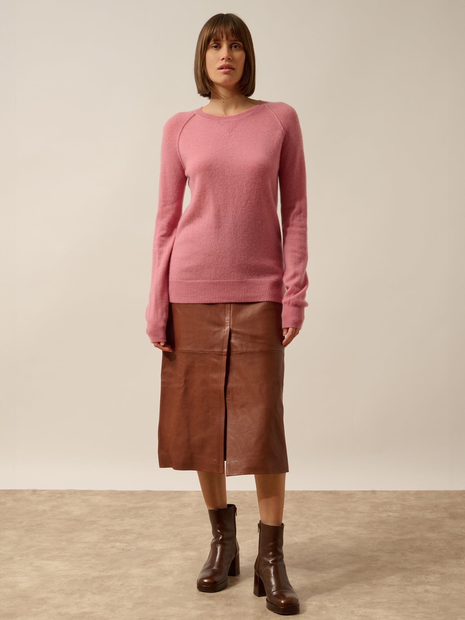 HELEN petal round neck sweater