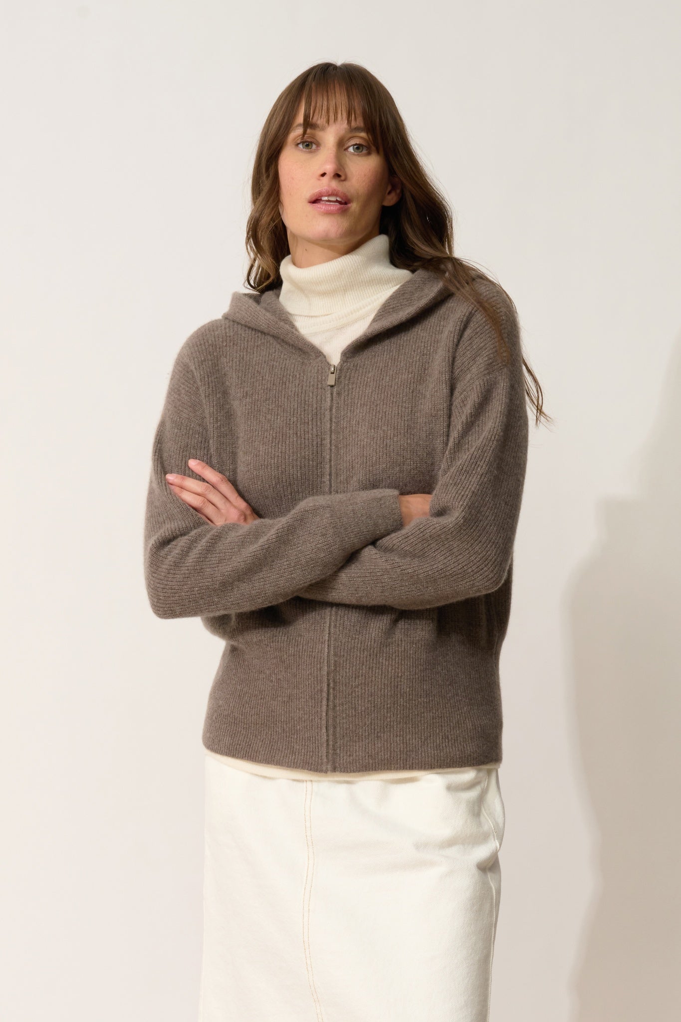 HELGA gilet col zippé capuche taupe chiné