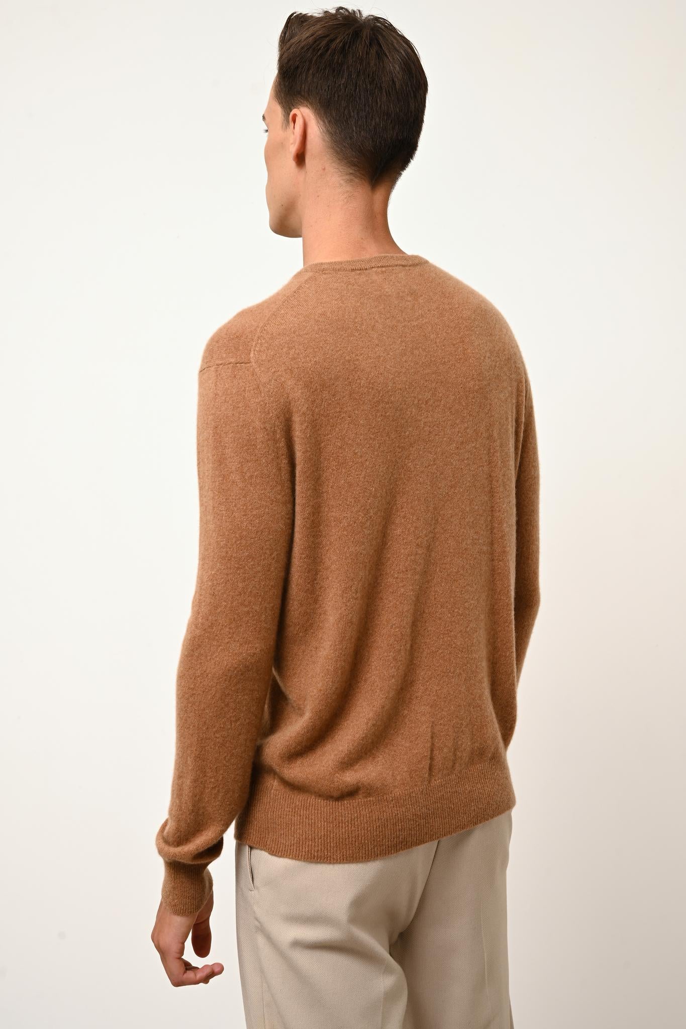 HOWARD pull col rond noisette