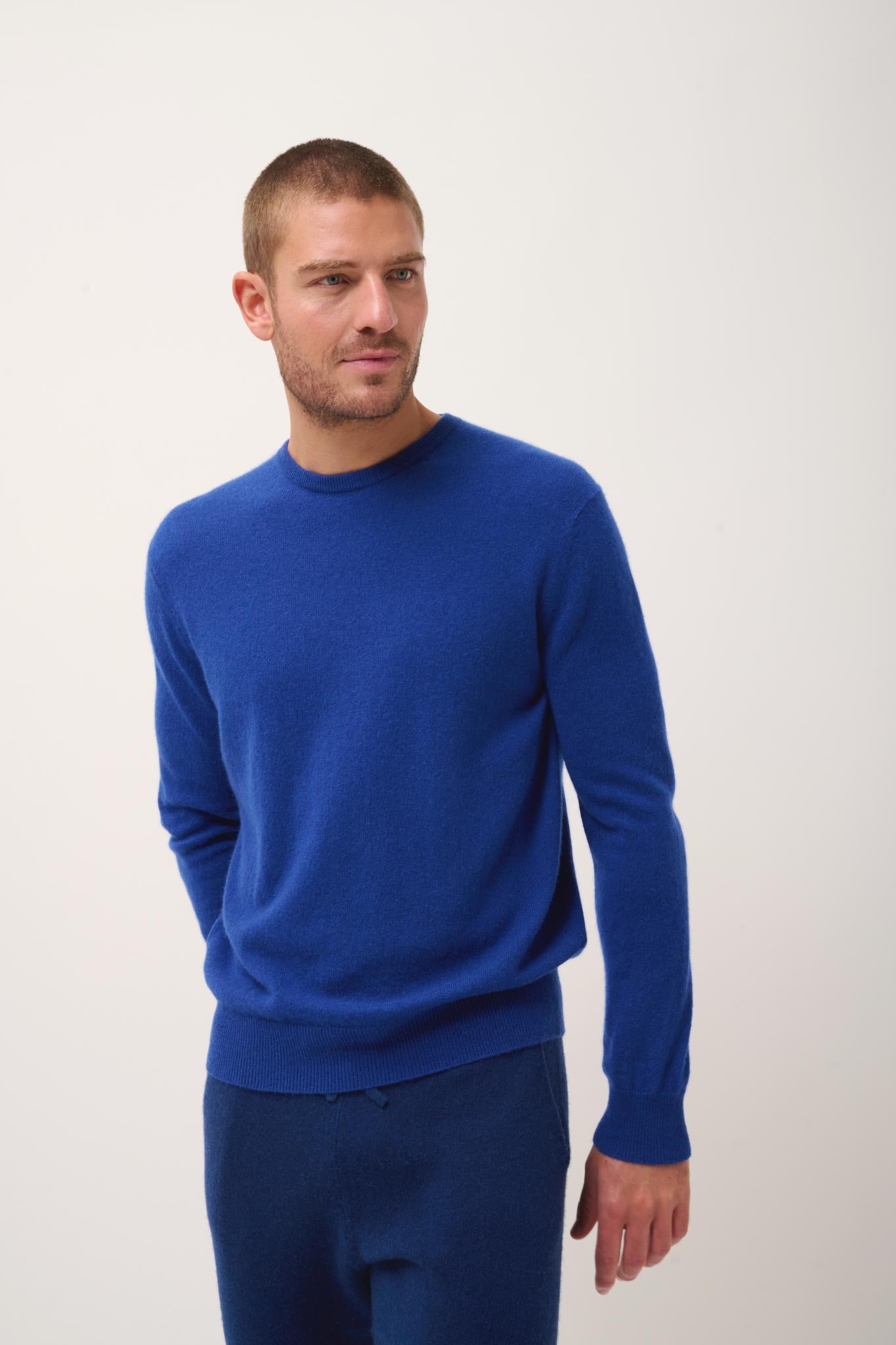 HOWARD ultramarine round-neck sweater