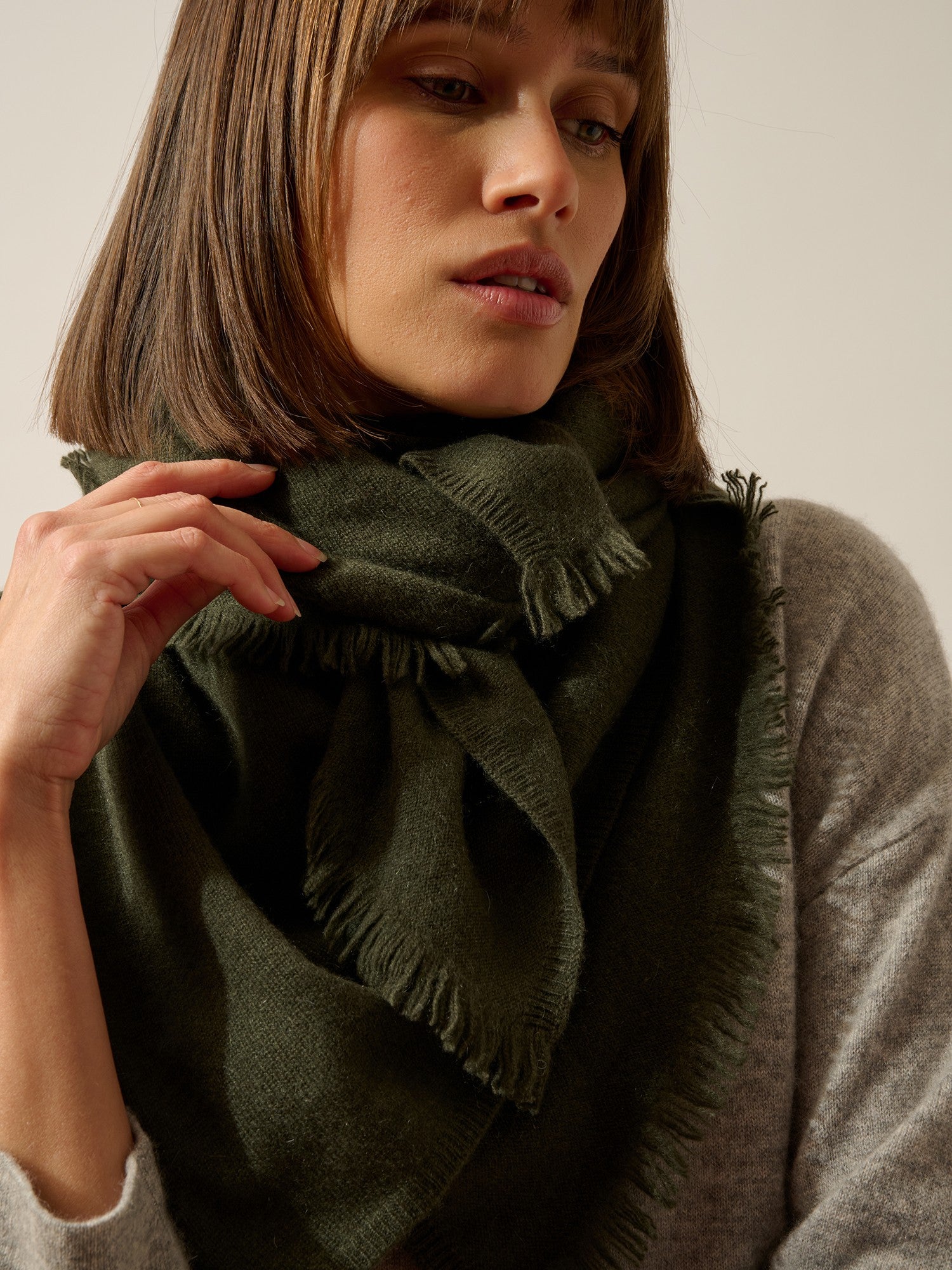 huacho écharpe carrée kaki