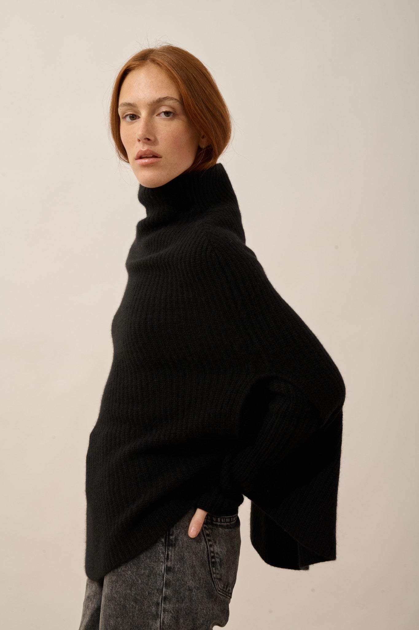 huaraz cape col montant 6 fils noir