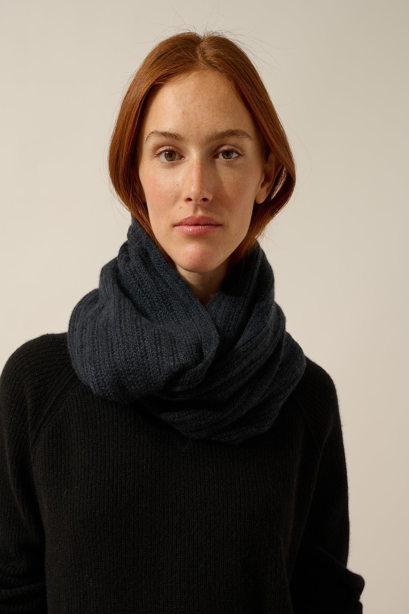 HUTTON tour de cou 4 fils caviar