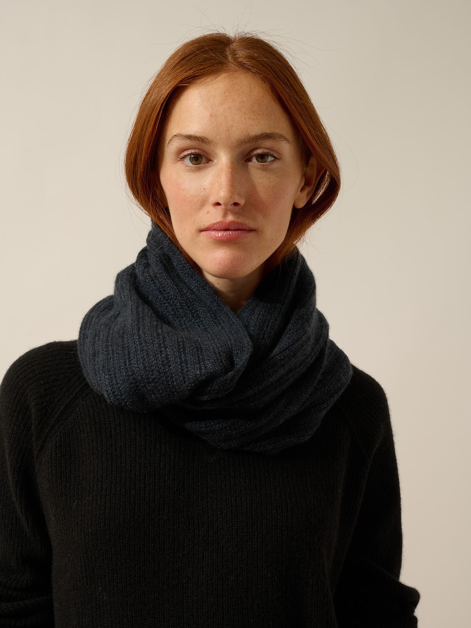 hutton tour de cou 4 fils caviar