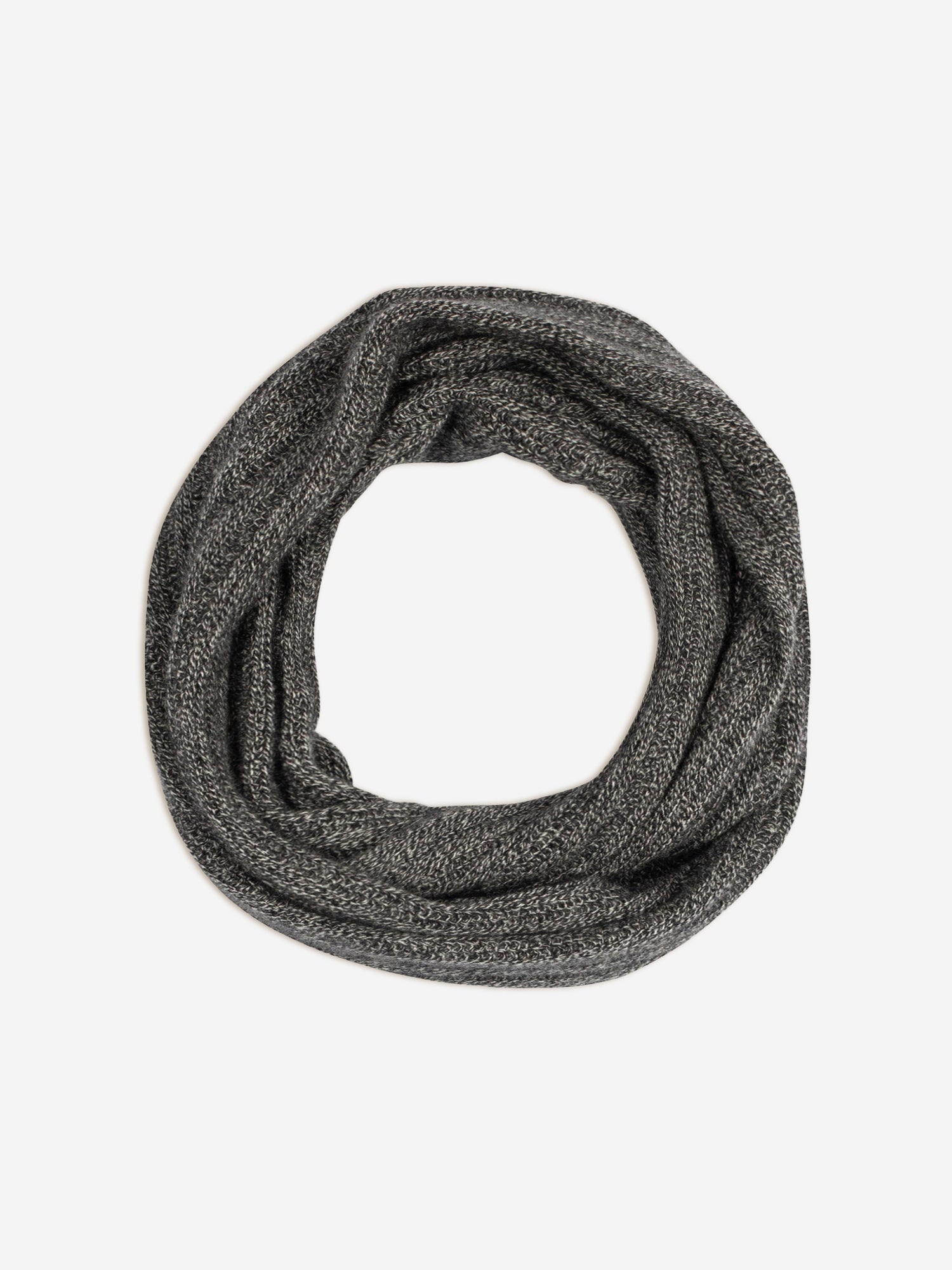 HUTTON 4-strand black/white necklace