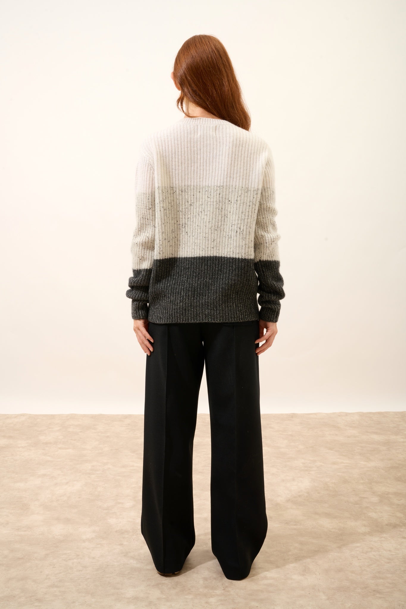 ILYANA pull col rond 6 fils tri-color blanc chiné/(gris/noir)/(noir/blanc)