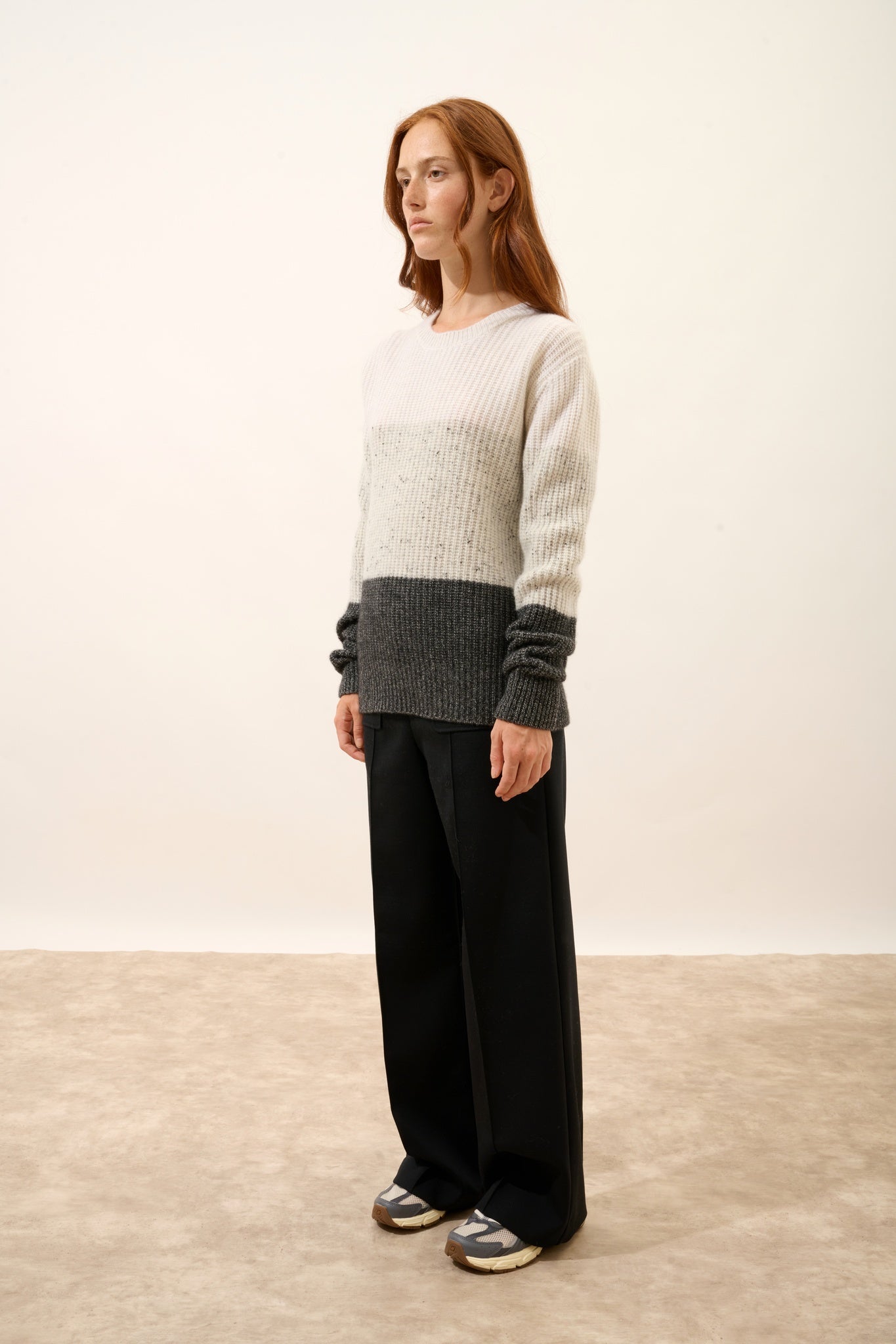 ILYANA pull col rond 6 fils tri-color blanc chiné/(gris/noir)/(noir/blanc)