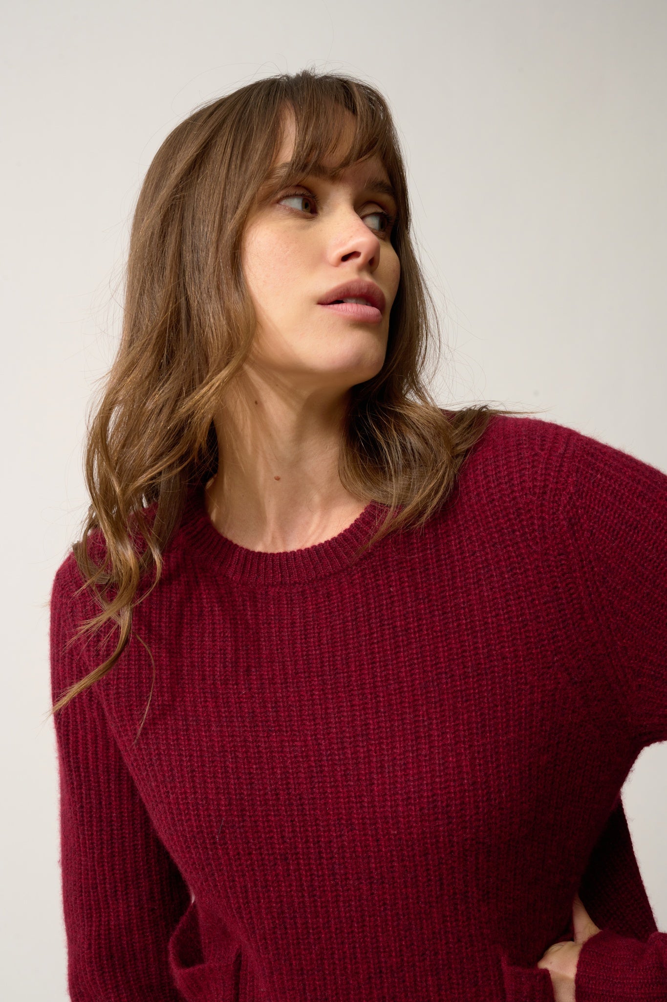 INAYA round-neck sweater cranberry chiné