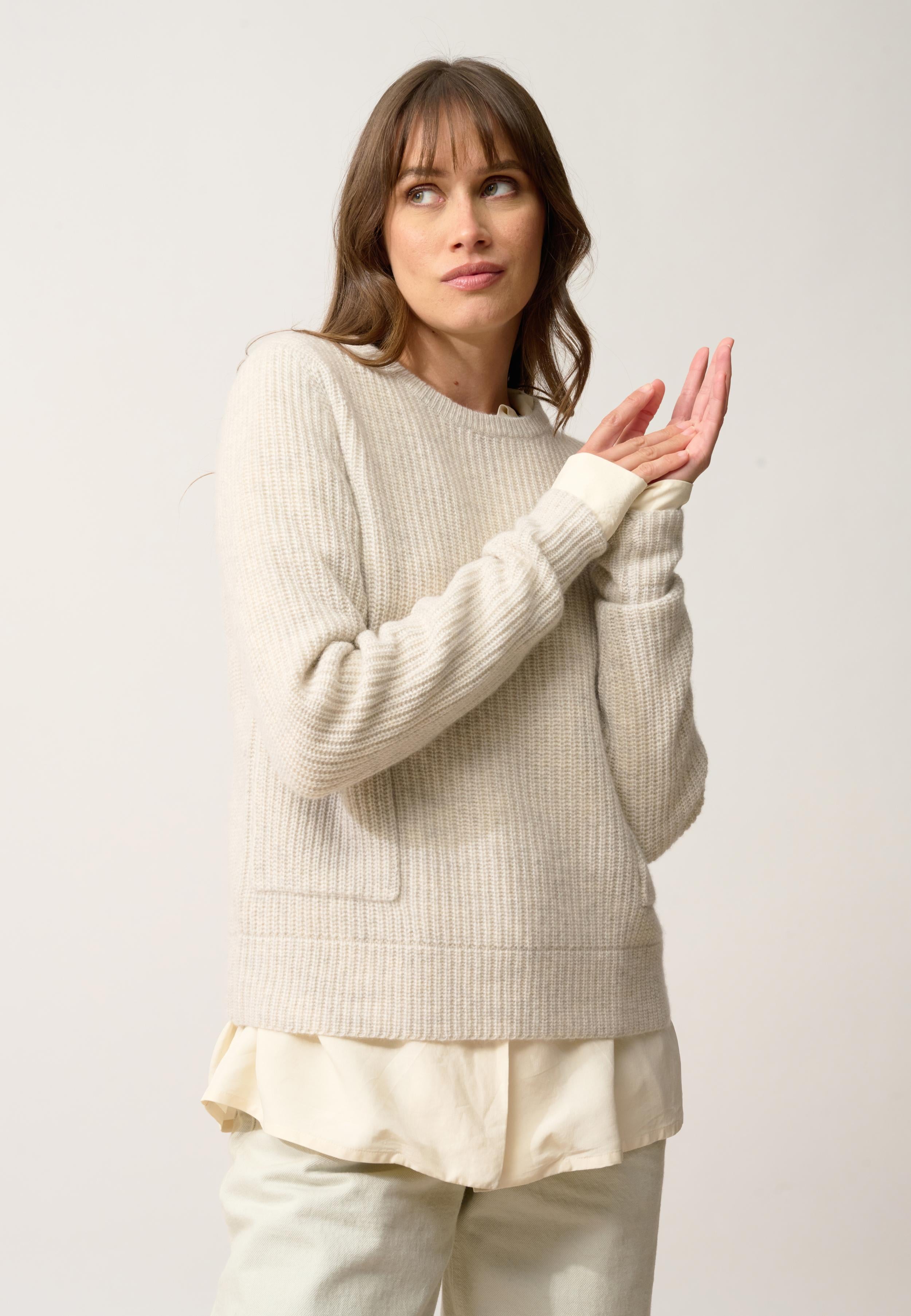 INAYA round-neck sweater pearl grey mottled