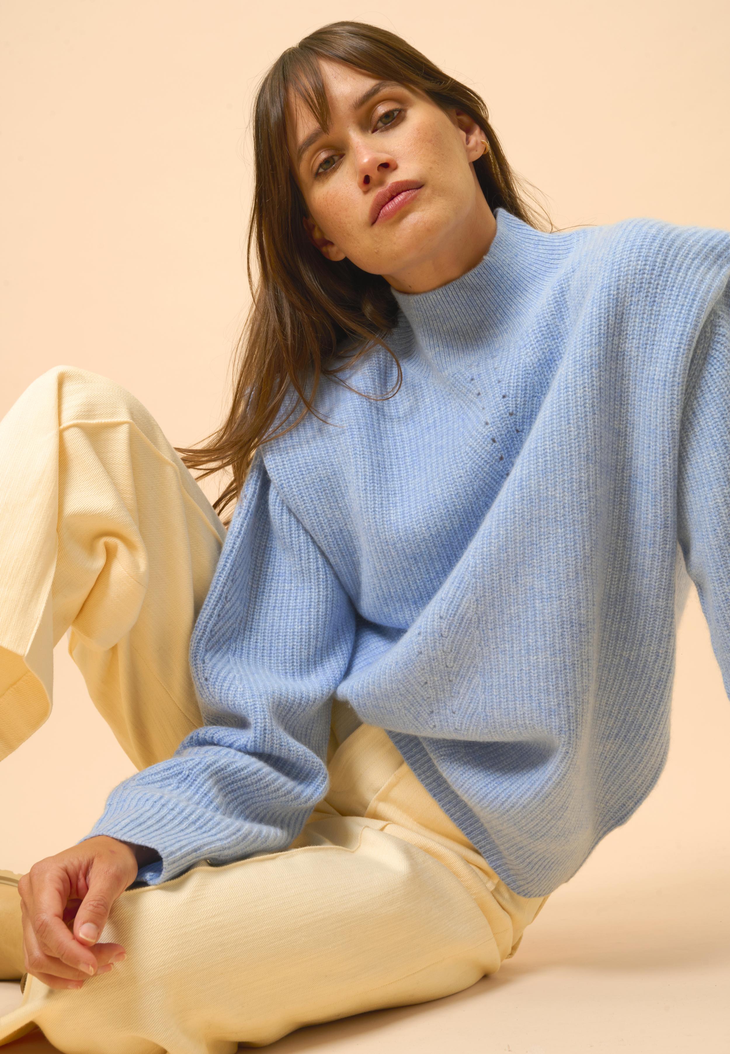 IQUITOS high neck sweater sky blue mottled