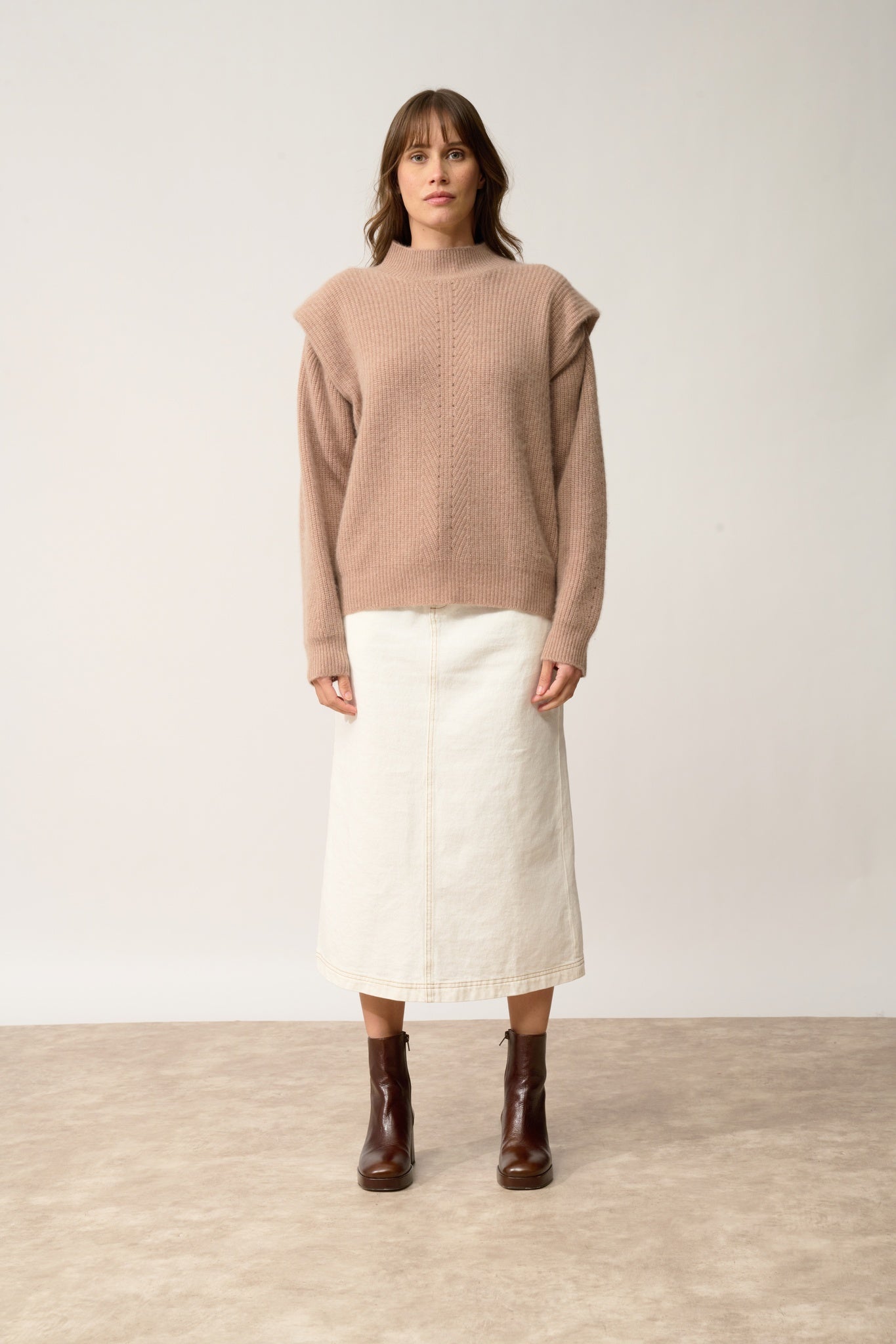 IQUITOS pull col montant camel chiné